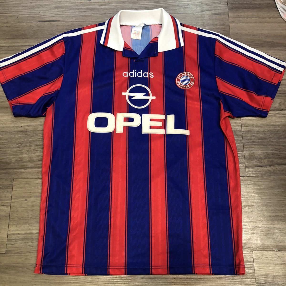 Bayern Munich 95/97 home shirt #2 Babbel