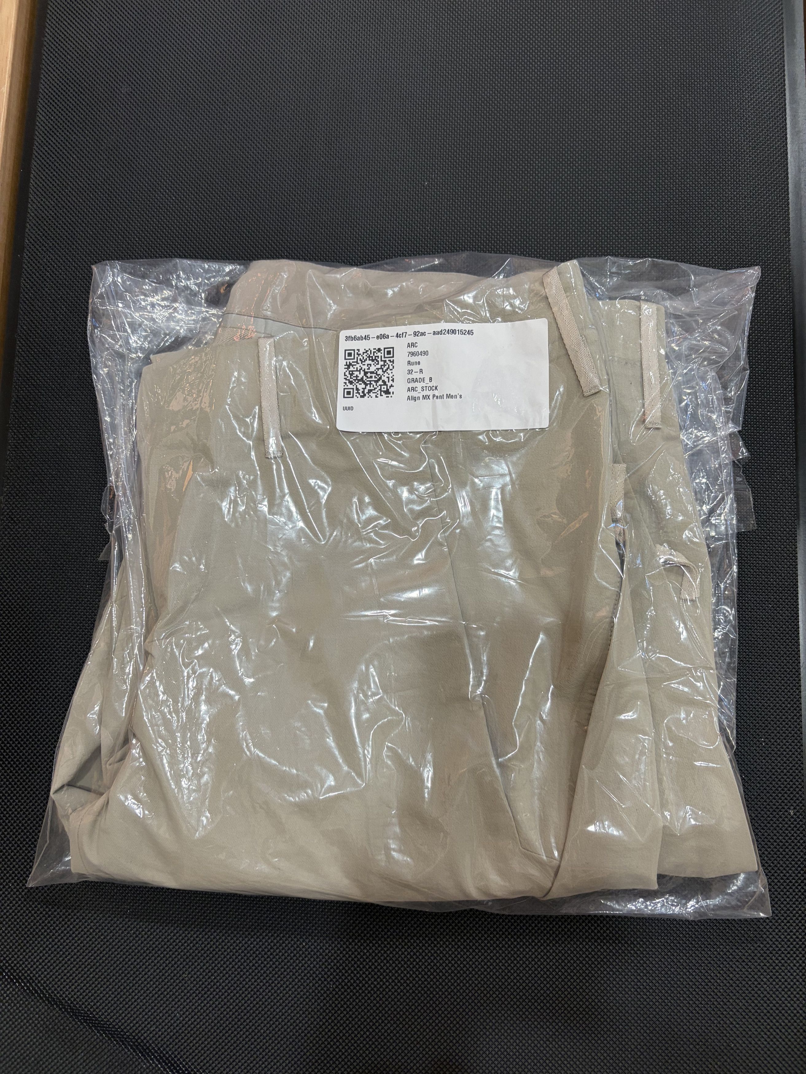 Veilance Arcteryx Veilance Align MX pants Size US 32 / EU 48 - 9 Thumbnail