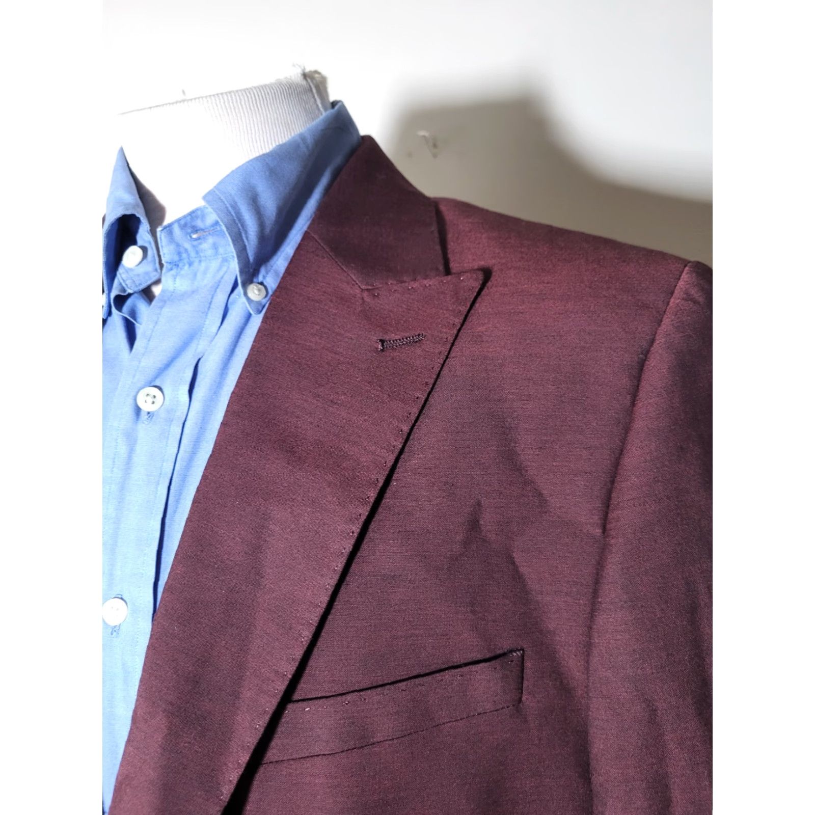 Vintage Bachrach Sport Coat 44L Slim Peak Lapel Red Wool Polyester Blazer Jacket Men Long 4 Season New without tags Men Size 44R - 5 Thumbnail