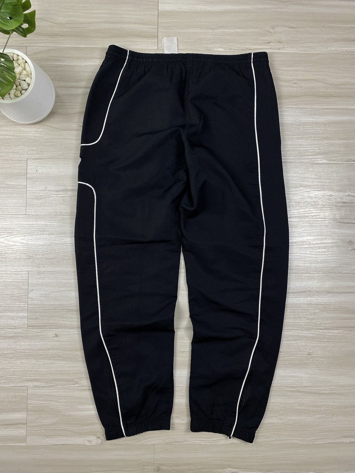 Nike Nike Y2K Double swoosh Vintage Nylon Track Pants Drill Track Size US 34 / EU 50 - 4 Thumbnail