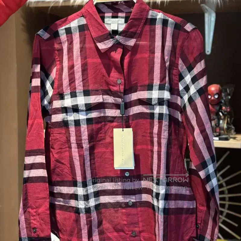 Burberry Burberry Red Check Cotton Shirt for Women. Size M / US 6-8 / IT 42-44 - 1 Thumbnail