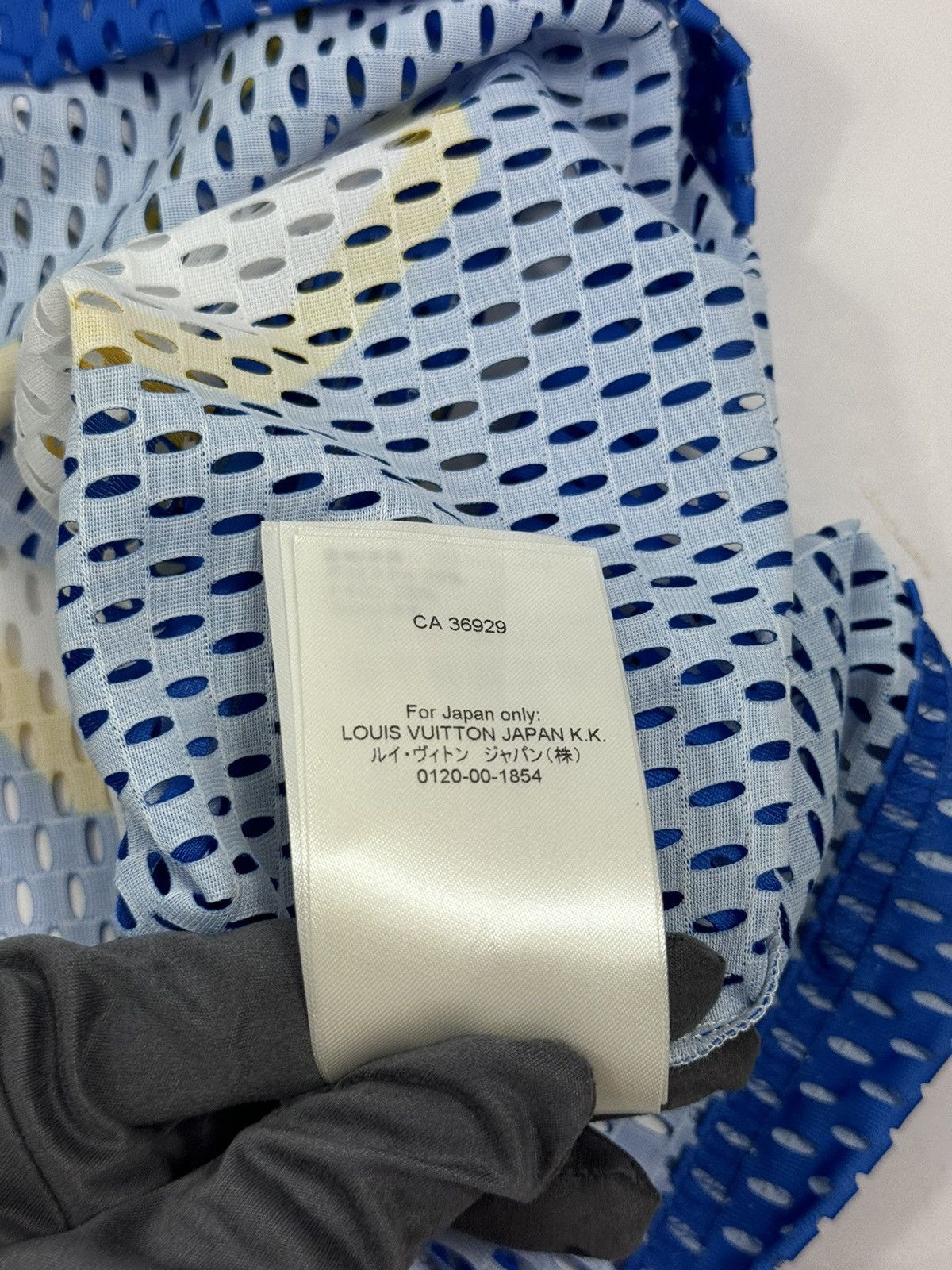 Louis Vuitton LV 00 JERSEY Size US XL / EU 56 / 4 - 10 Thumbnail