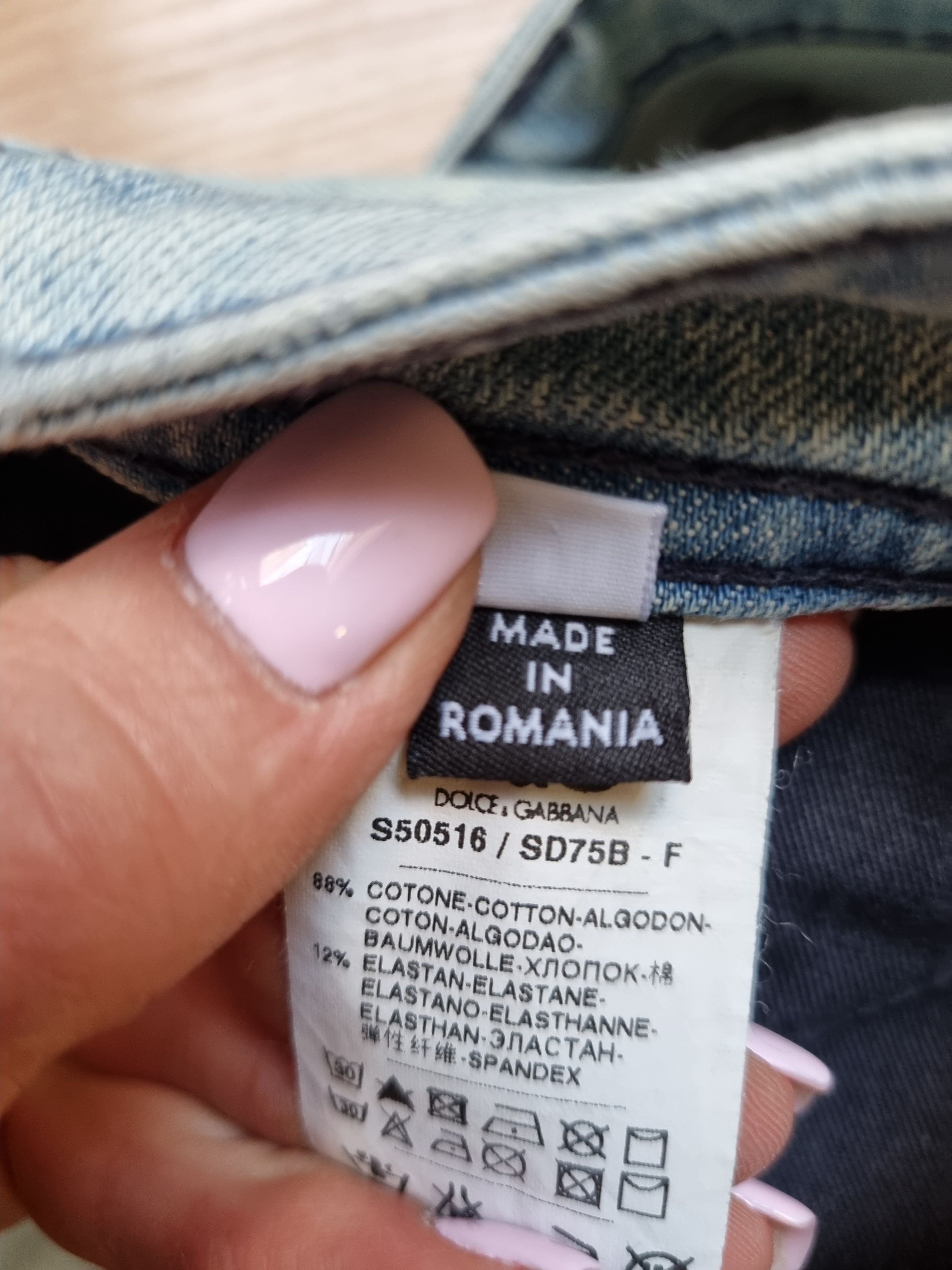 Dolce & Gabbana New Dolce Gabbana Stylish Relaxed Straight Light Soft Jeans Size US 28 / EU 44 - 21 Thumbnail