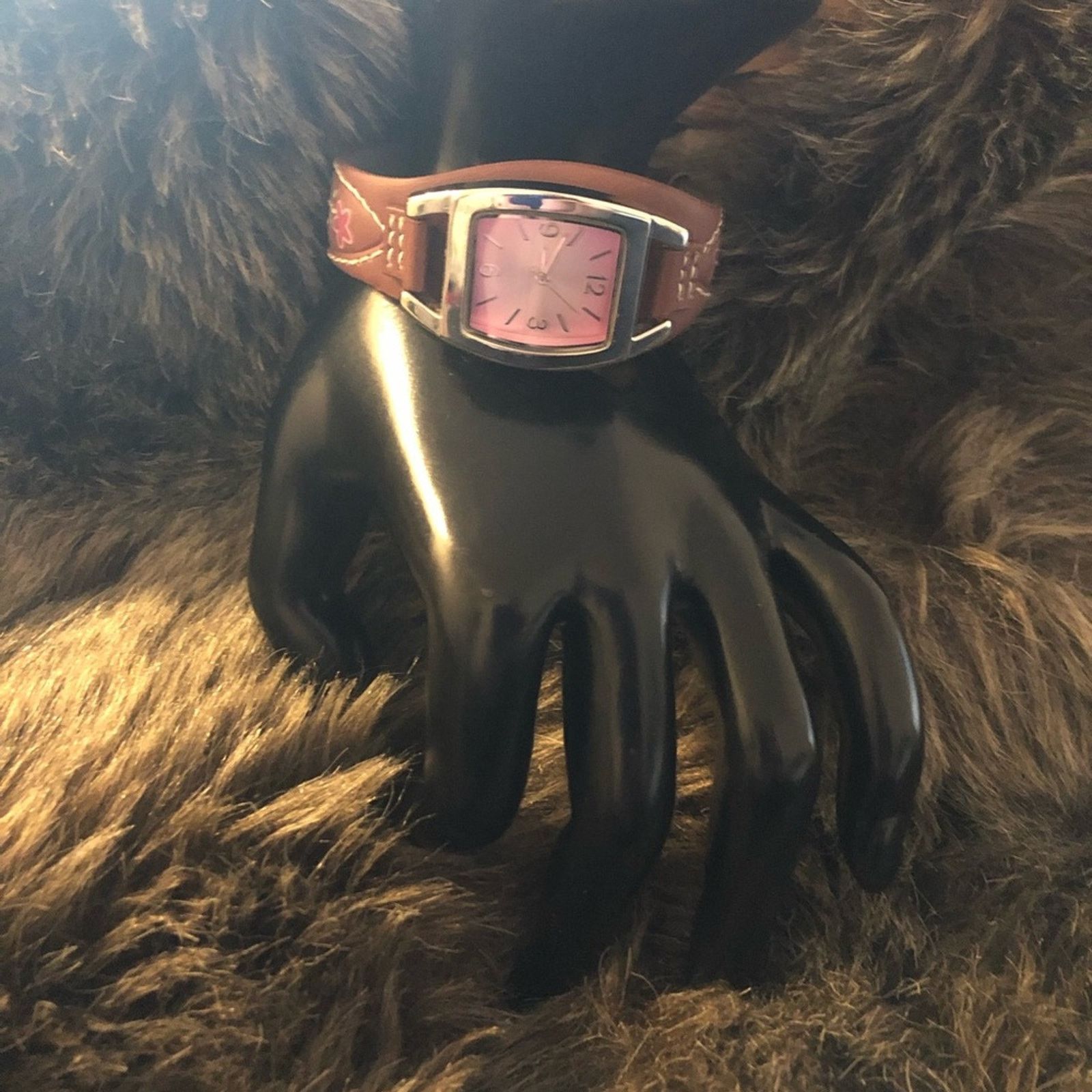 Jewelry Ladies southwest style vegan leather band watch Size ONE SIZE - 3 Thumbnail