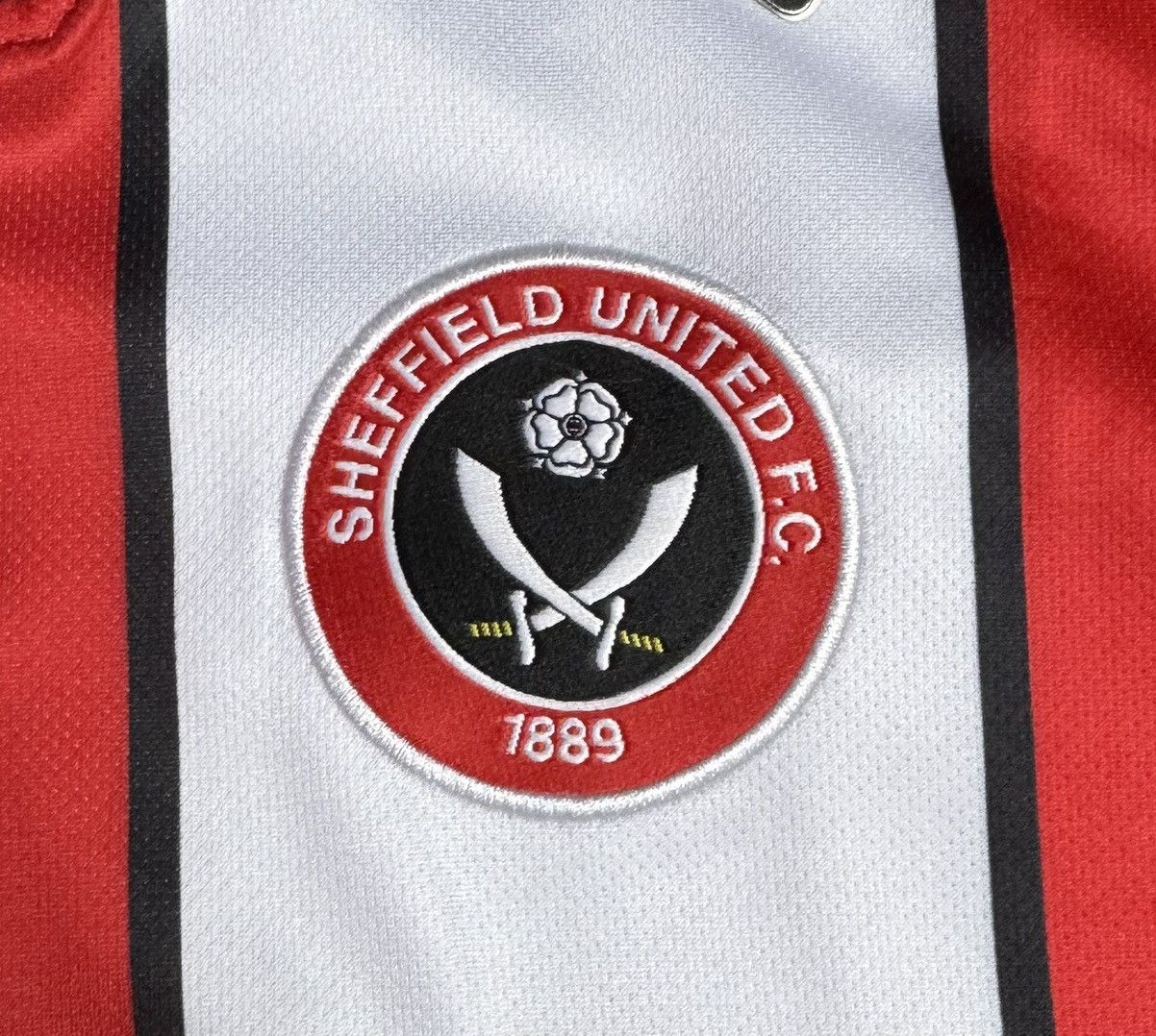 Errea Sheffield United 2023 2024 Home Shirt Soccer Jersey Errea Size US L / EU 52-54 / 3 - 6 Thumbnail