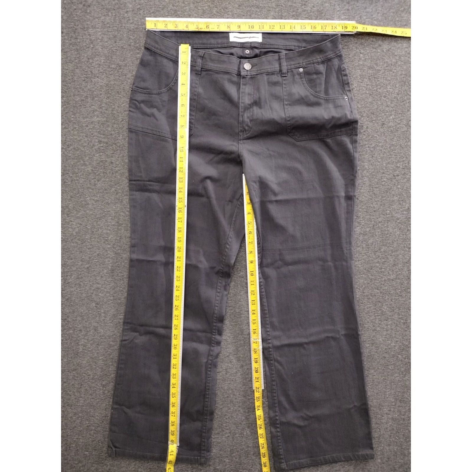Vintage Fashion Bug Jeans Shirt? No — Actually: Fashion Bug Jeans Gray 18W Stretch Bootcut Flap Pocket Denim 90s Womens Size 18W Size 40" / US 18 - 4 Thumbnail