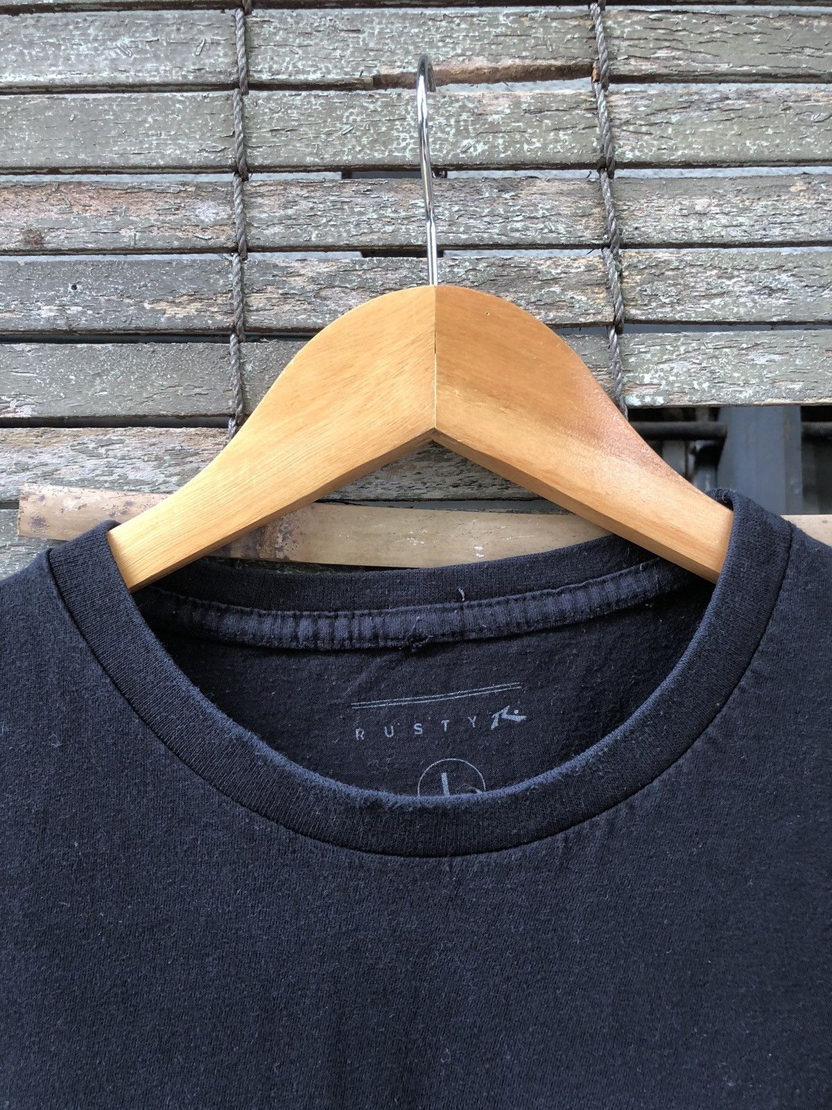 Rusty 🔥RARE🔥Rusty Big Logo Tshirts Size US L / EU 52-54 / 3 - 3 Thumbnail