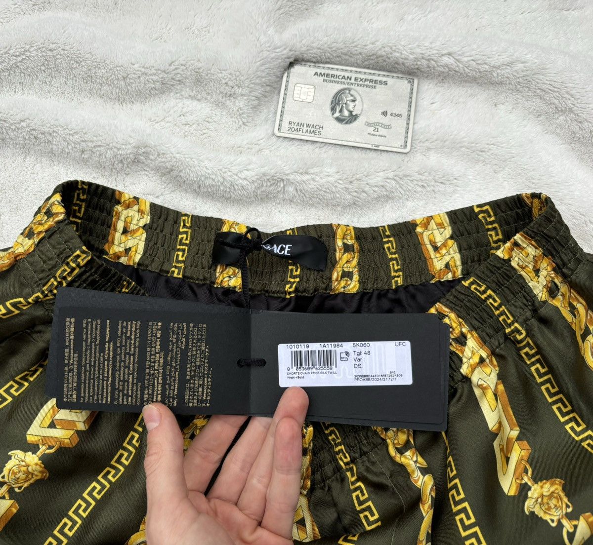 Versace Versace Khakis/Gold Chain Silk Shorts Size US 32 / EU 48 - 3 Thumbnail