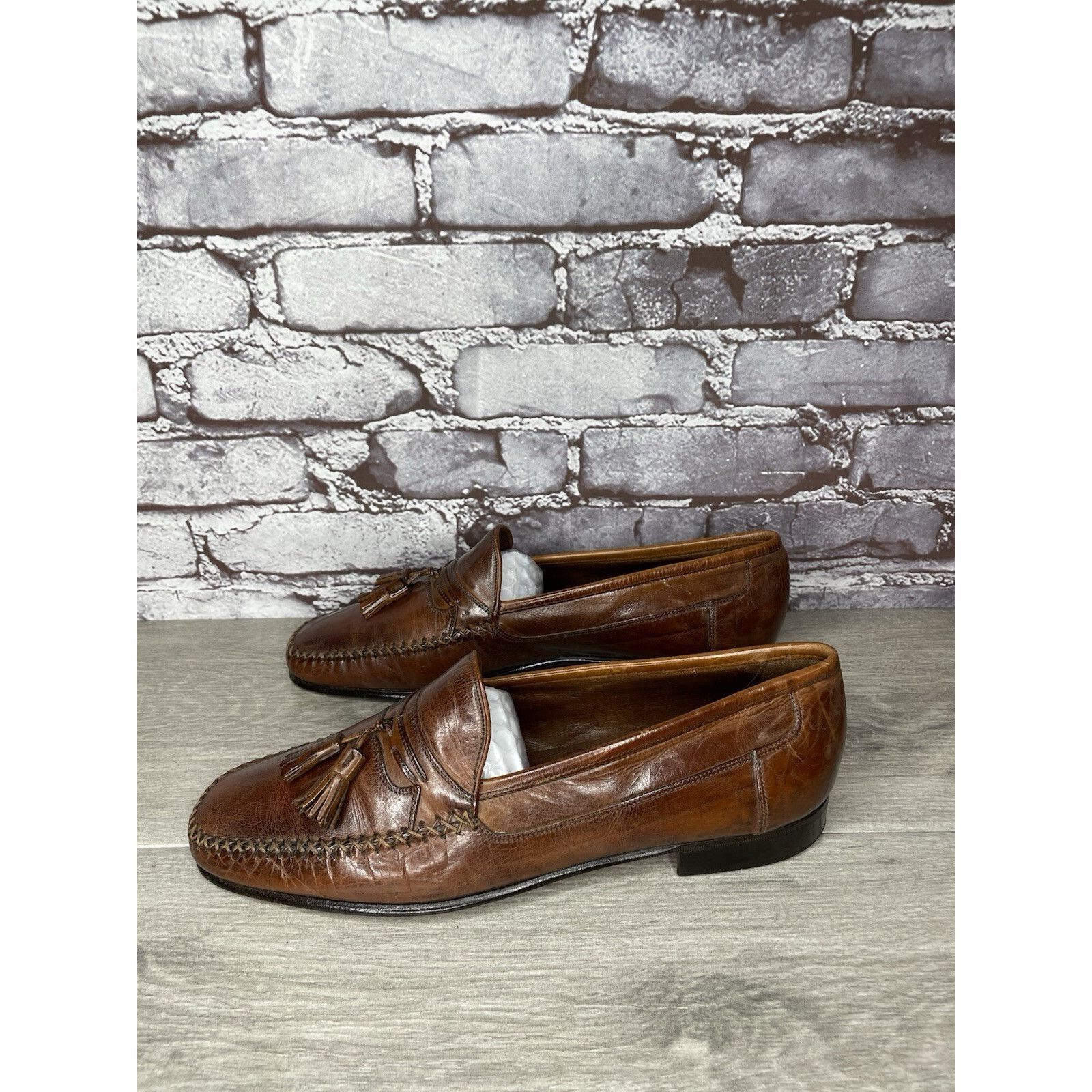 Johnston & Murphy Johnston & Murphy Brown Leather Handsewn Moc Tassel Loafers Size US 11 / EU 44 - 23 Thumbnail