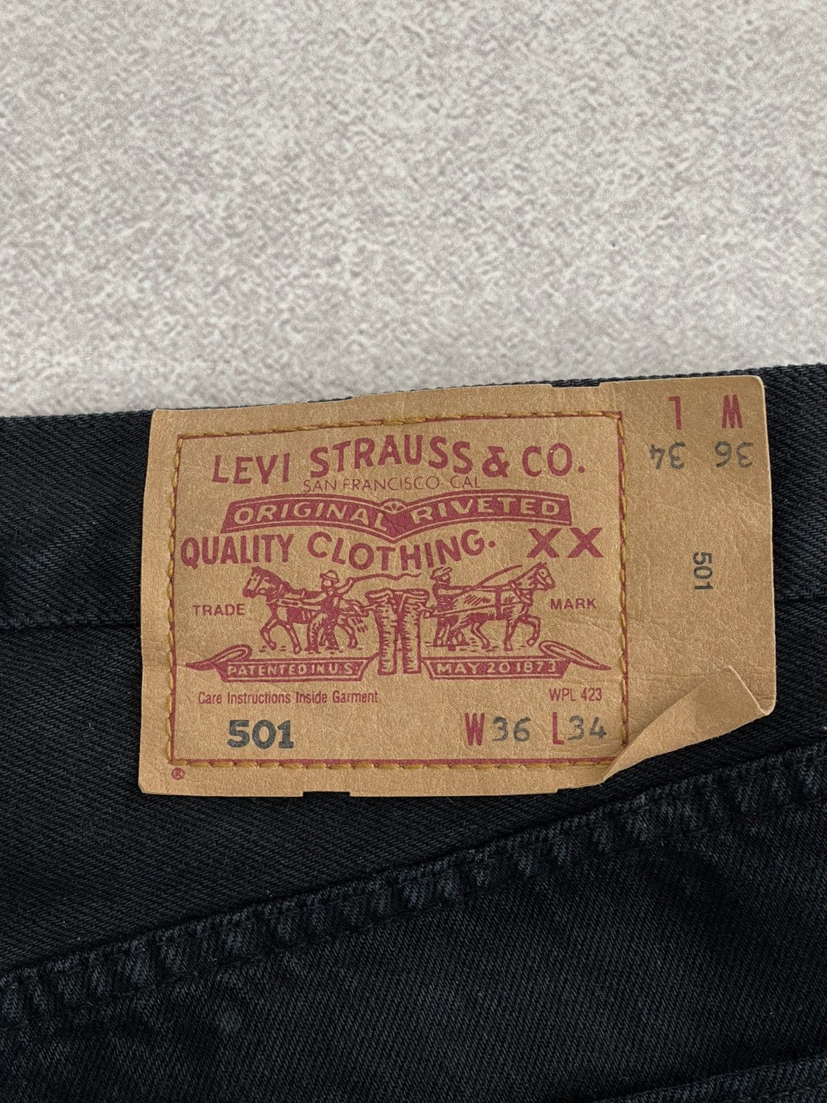 Levi's Vintage Levi's 501 Red Tab Straight Fit Black Denim Jeans Size US 36 / EU 52 - 12 Thumbnail