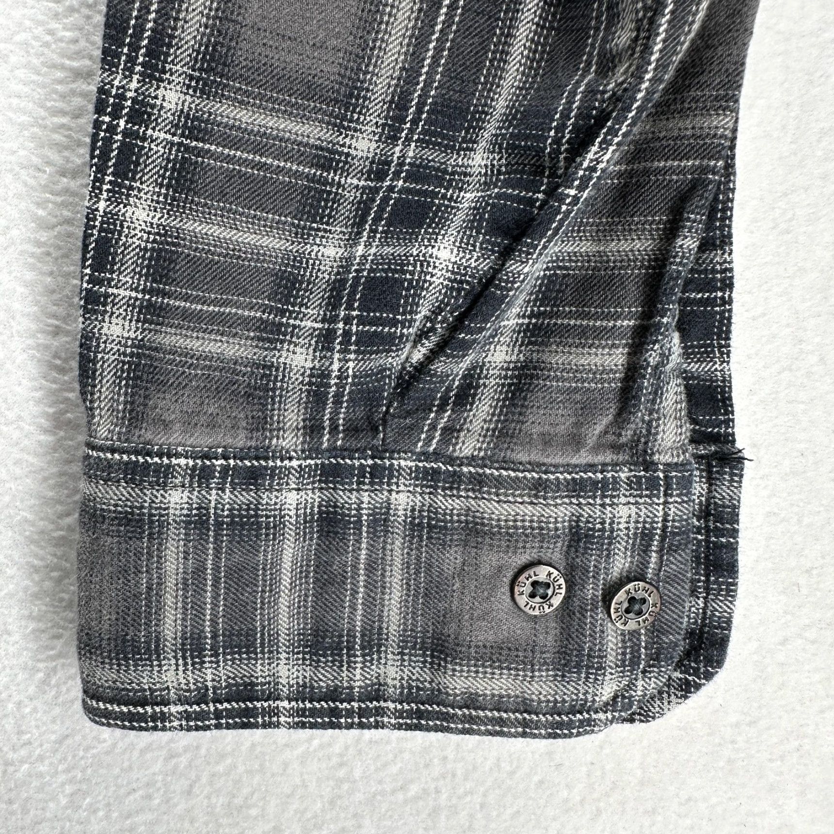 Vintage Kuhl Shirt Mens XL Gray Plaid Flannel Cotton Tencel Button Front Outdoor Casual Size US XL / EU 56 / 4 - 7 Thumbnail