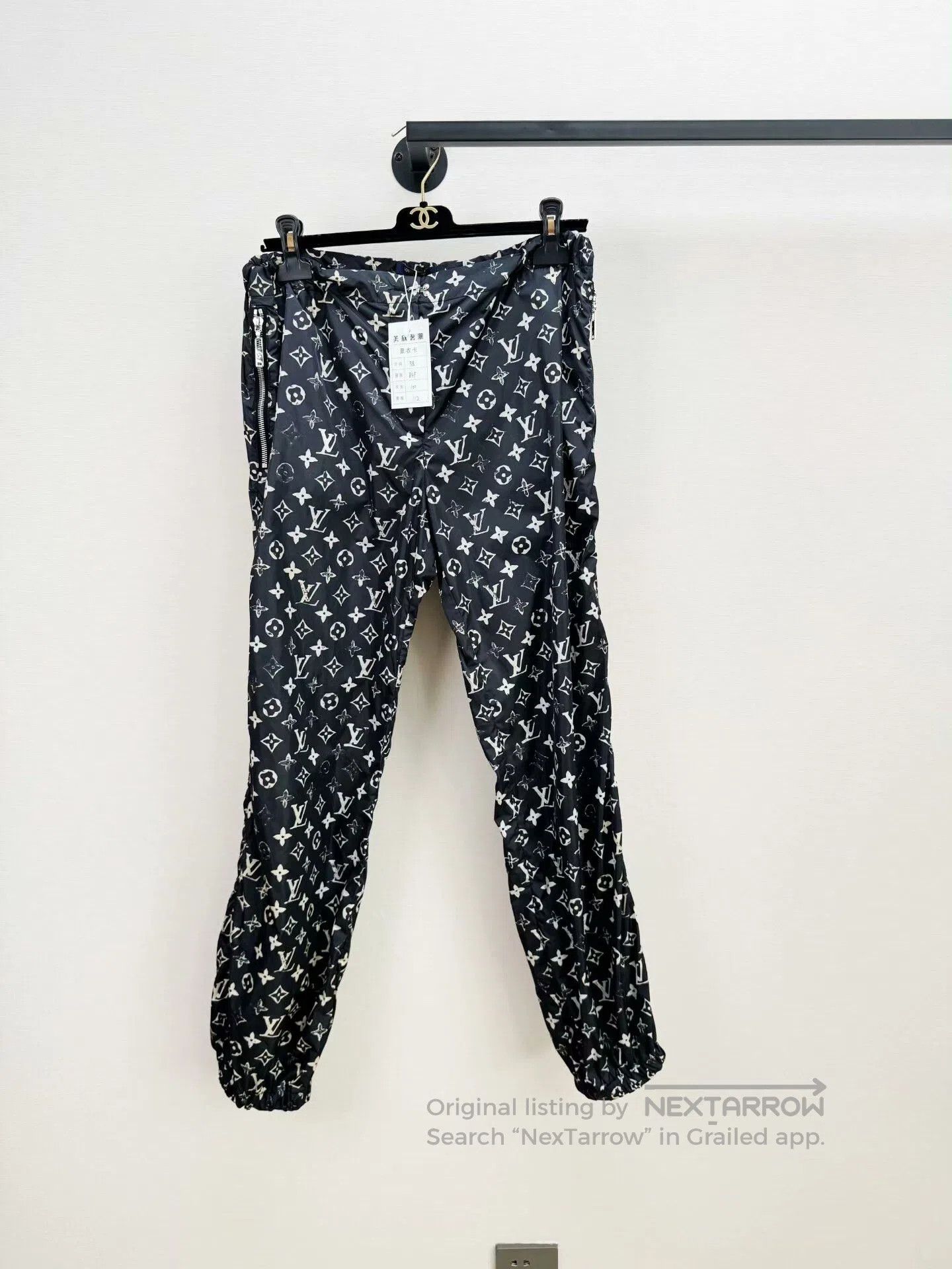 Louis Vuitton Louis Vuitton Monogram Track Pants. Size US 38 / EU 54 - 1 Thumbnail