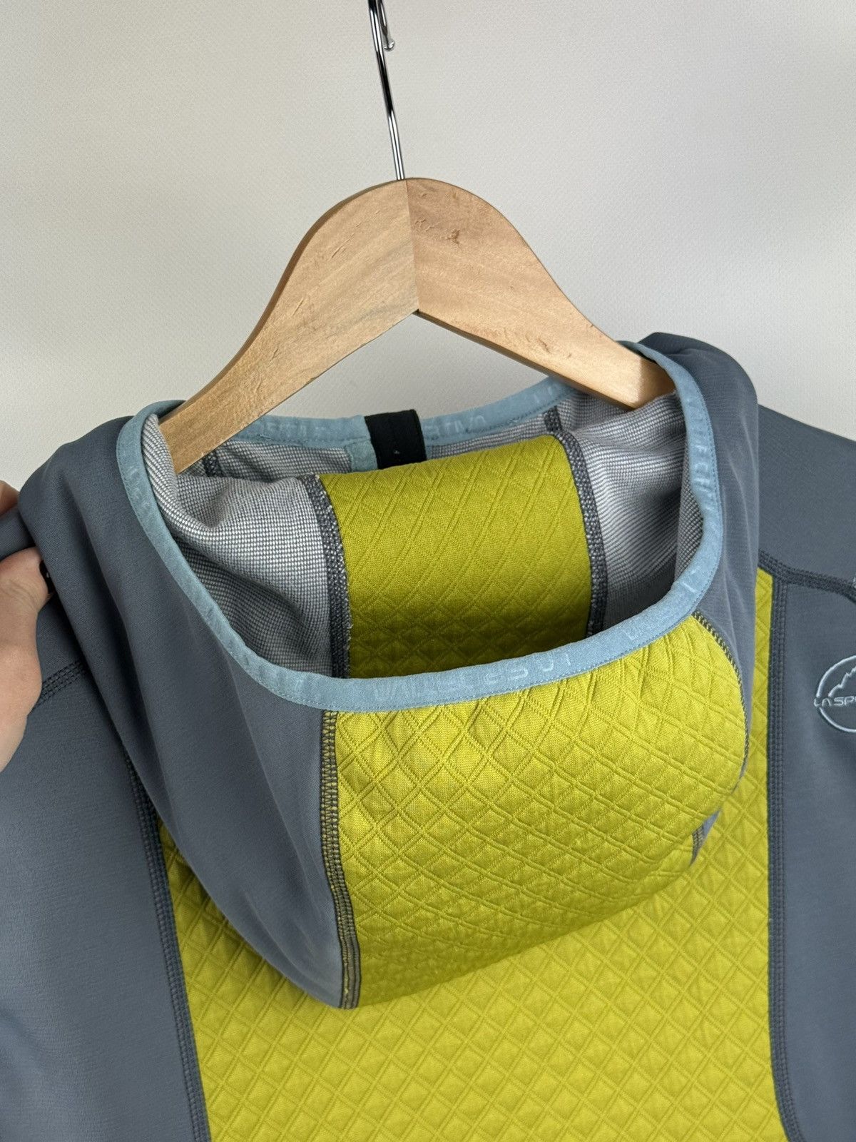 La Sportiva La Sportiva AW1718 Outdoor Hooded Dimension Vest Waistcoat Size US M / EU 48-50 / 2 - 25 Thumbnail