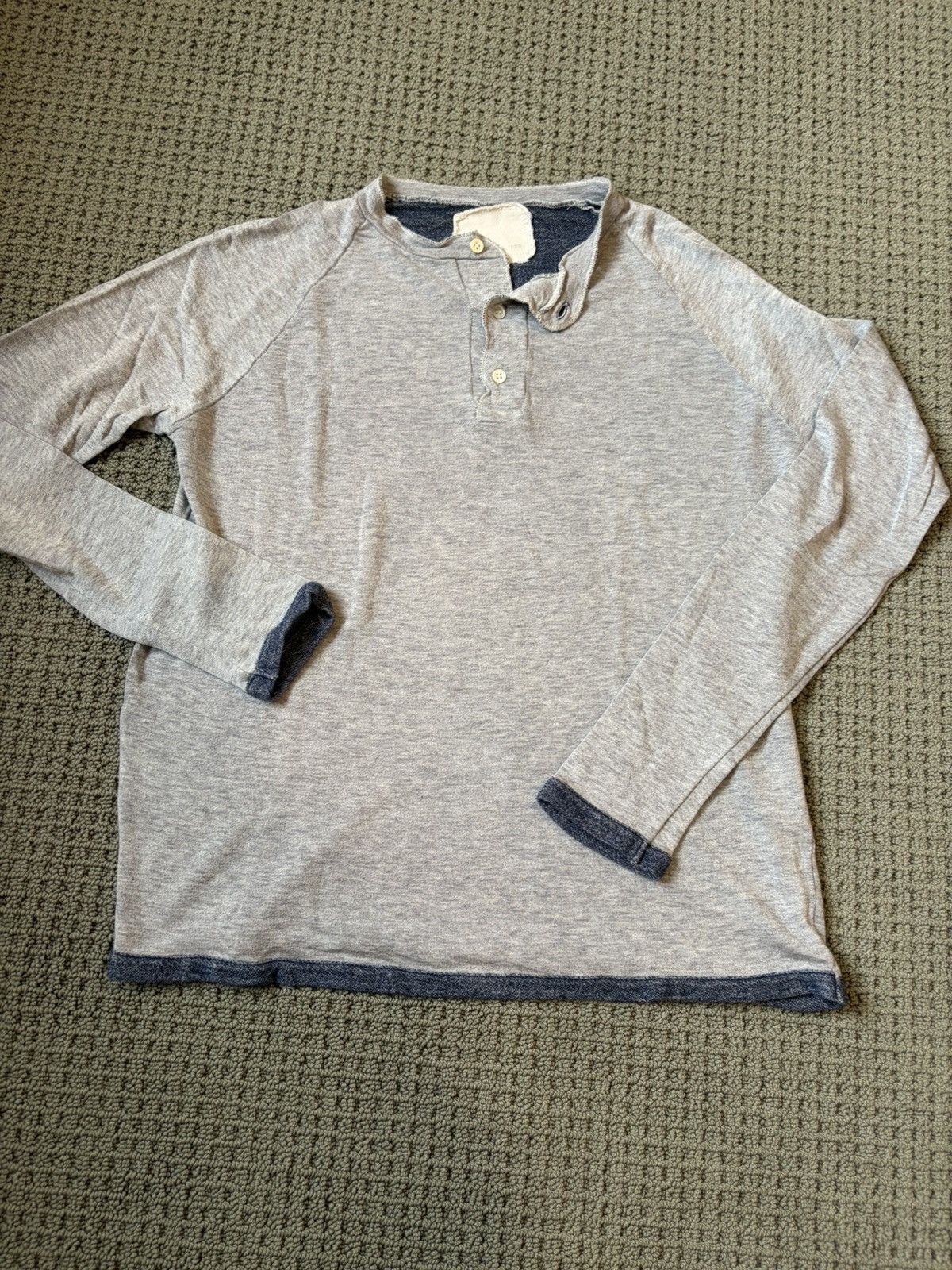 V::Room Luxury made in Japan. Soft as butter henley Size US M / EU 48-50 / 2 - 2 Thumbnail