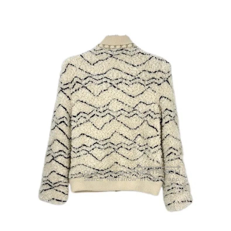 Chanel Chanel Milky white wavy teddy wool zipper jacket Size XS / US 0-2 / IT 36-38 - 2 Thumbnail