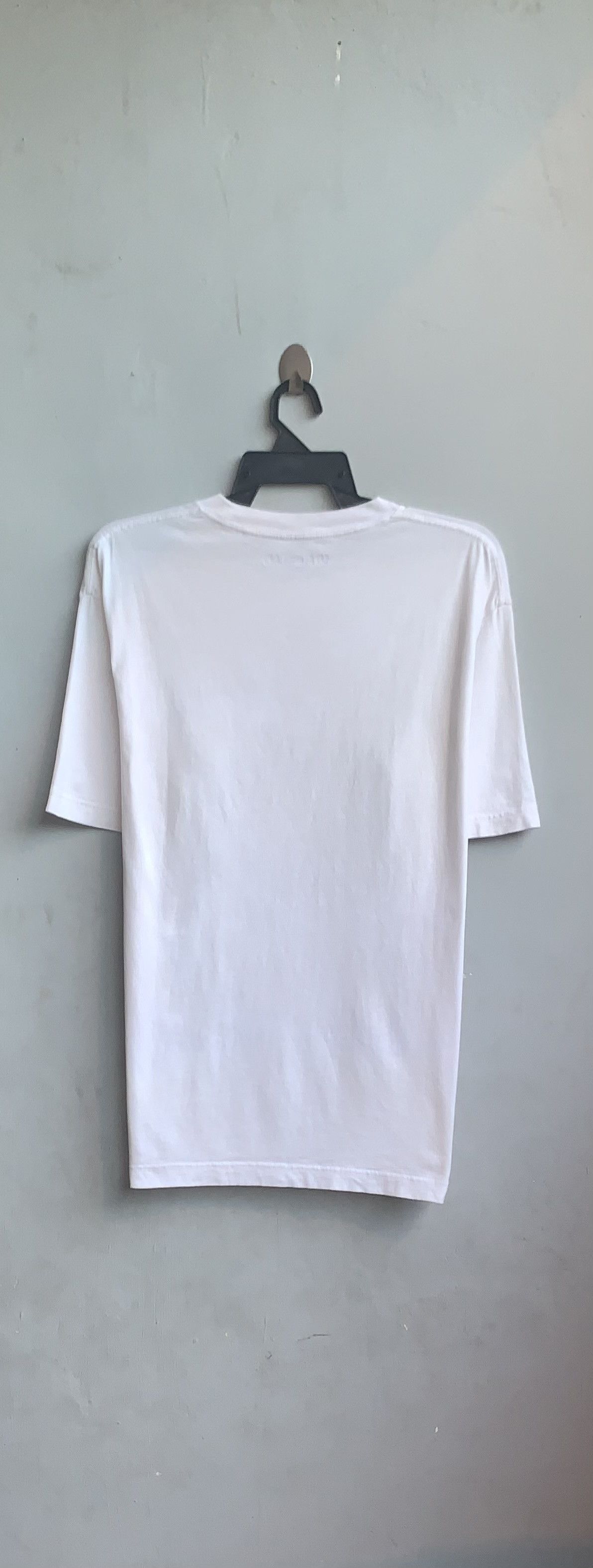 Uniqlo Louvre Museum Mona Lisa Shirt Size US L / EU 52-54 / 3 - 4 Thumbnail