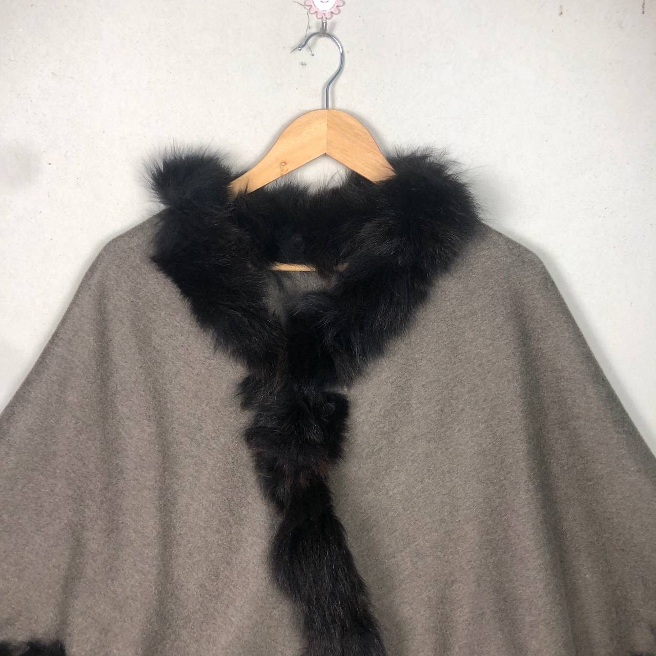 Cloak Avant Garde Japanese Brown Mohair Poncho Cloaks Capes Soft Size US M / EU 48-50 / 2 - 3 Thumbnail