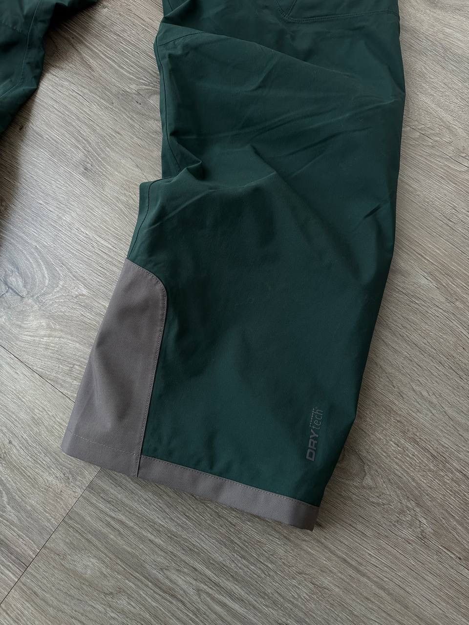 Mammut × Vintage Vintage Mammut Outdoor Ski Green DryTech Pants Size US 36 / EU 52 - 8 Thumbnail