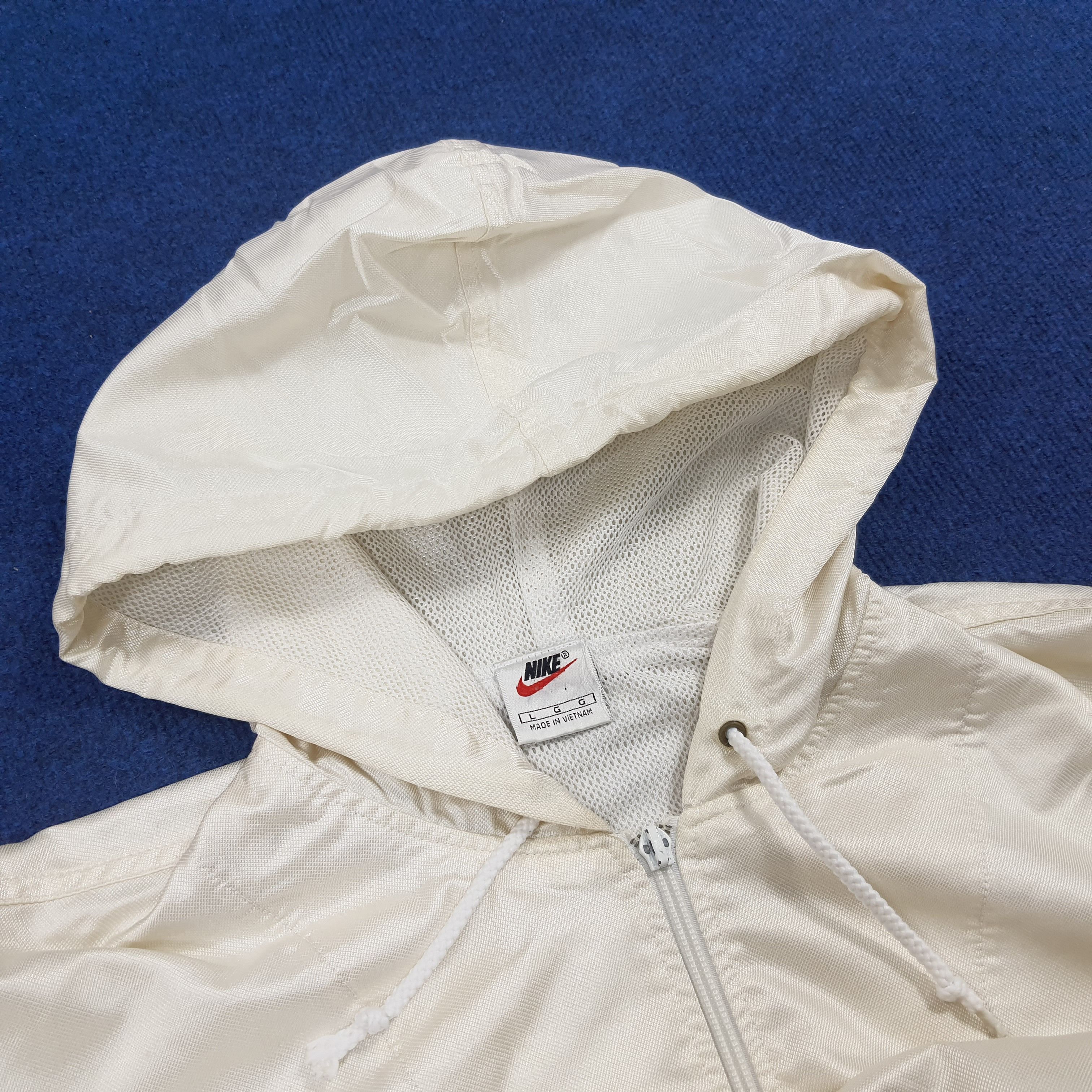 Nike × Vintage Vintage Nike Center Logo Embroidery Half Zipper Hoodie Size US XL / EU 56 / 4 - 6 Thumbnail