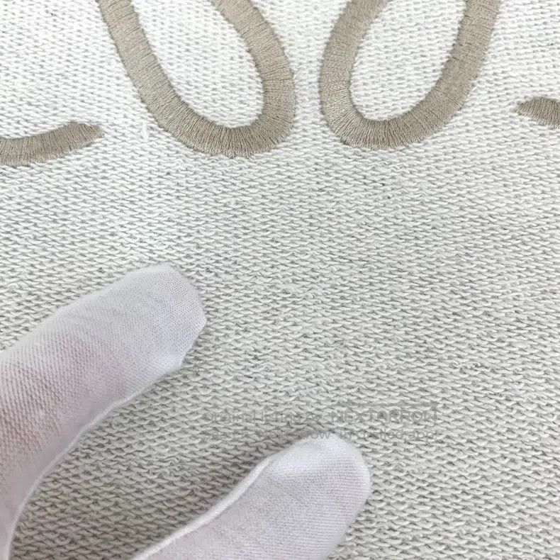 Loewe Loewe Gray logo embroidered cotton round neck long-sleeved Size S / US 4 / IT 40 - 7 Thumbnail