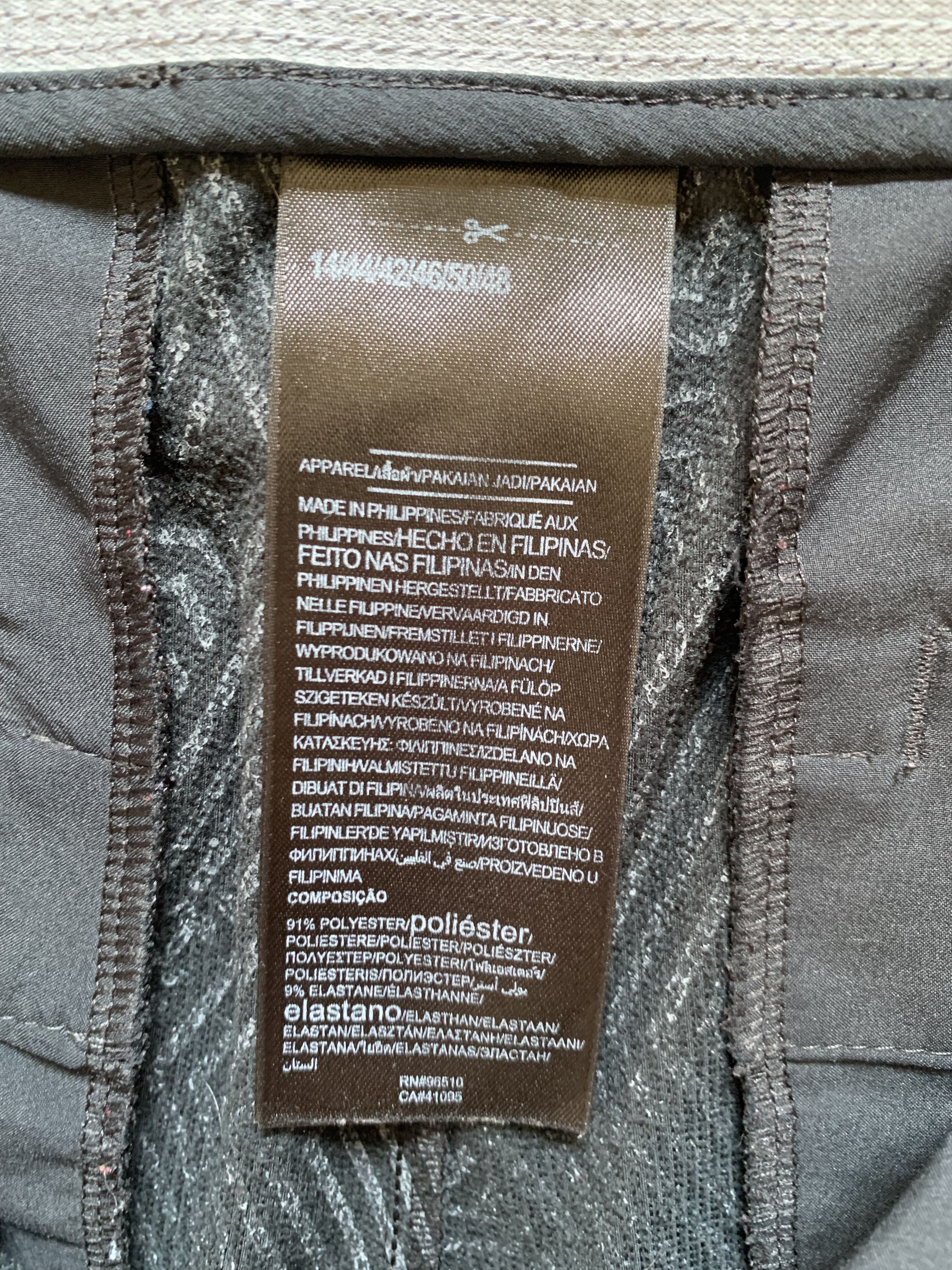 Other Under Armour Black Stretch Training Pants Size US 33 - 8 Thumbnail