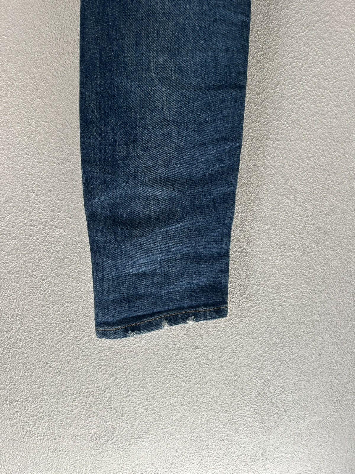 Saint Laurent Paris Saint Laurent Paris Distressed Slim-Fit Jeans Size US 33 - 15 Thumbnail