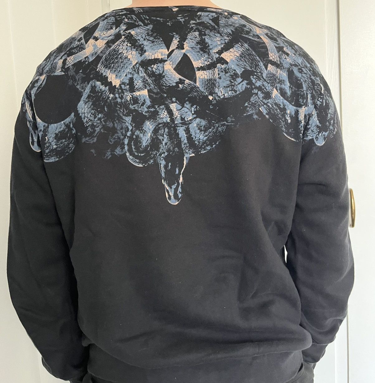 Marcelo Burlon Marcelo Burlon - snakeprint crewneck Size US M / EU 48-50 / 2 - 2 Thumbnail