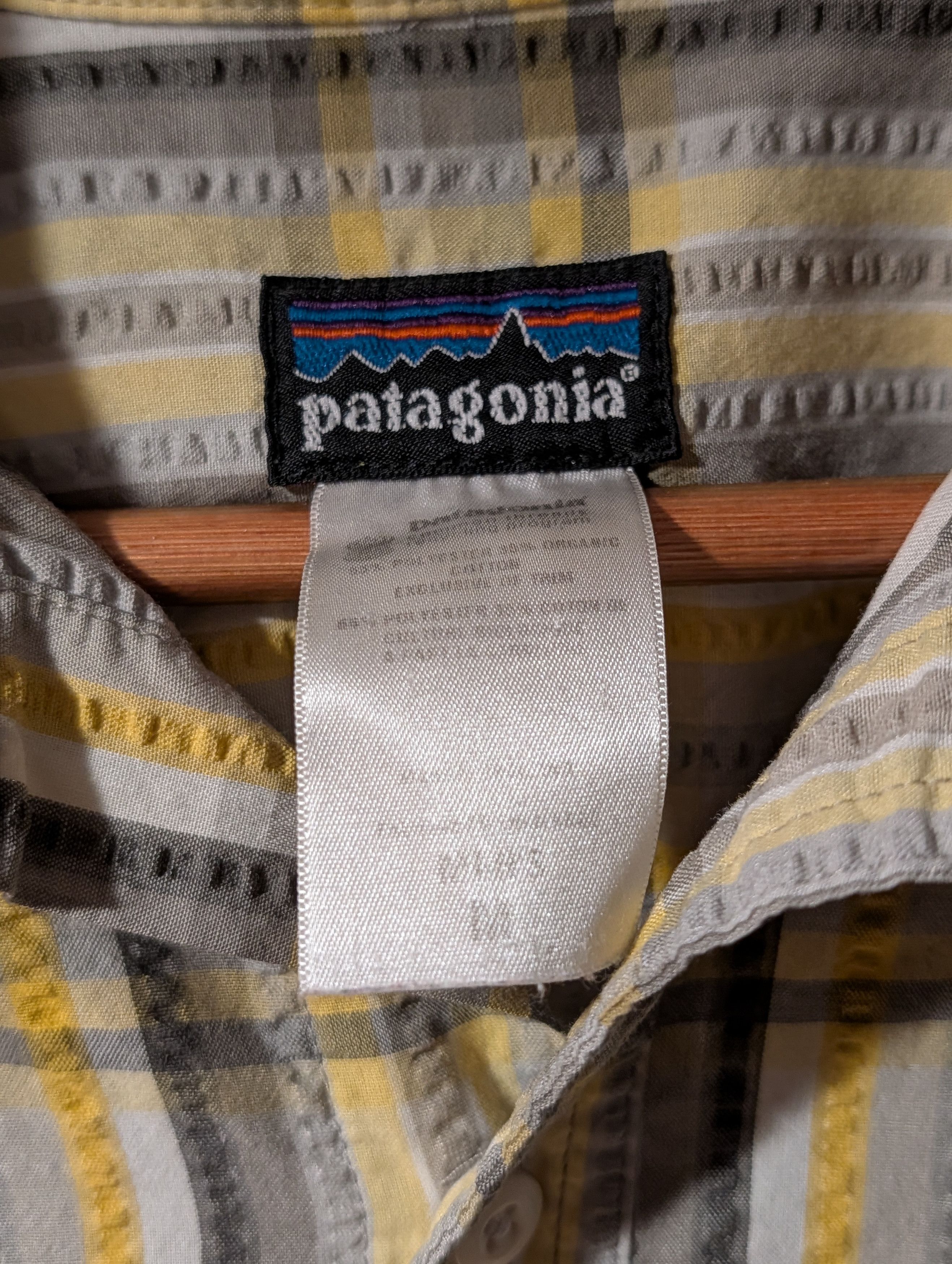 Patagonia Vintage Y2K Patagonia Yellow Short Sleeve Button Up Shirt Size US M / EU 48-50 / 2 - 2 Thumbnail