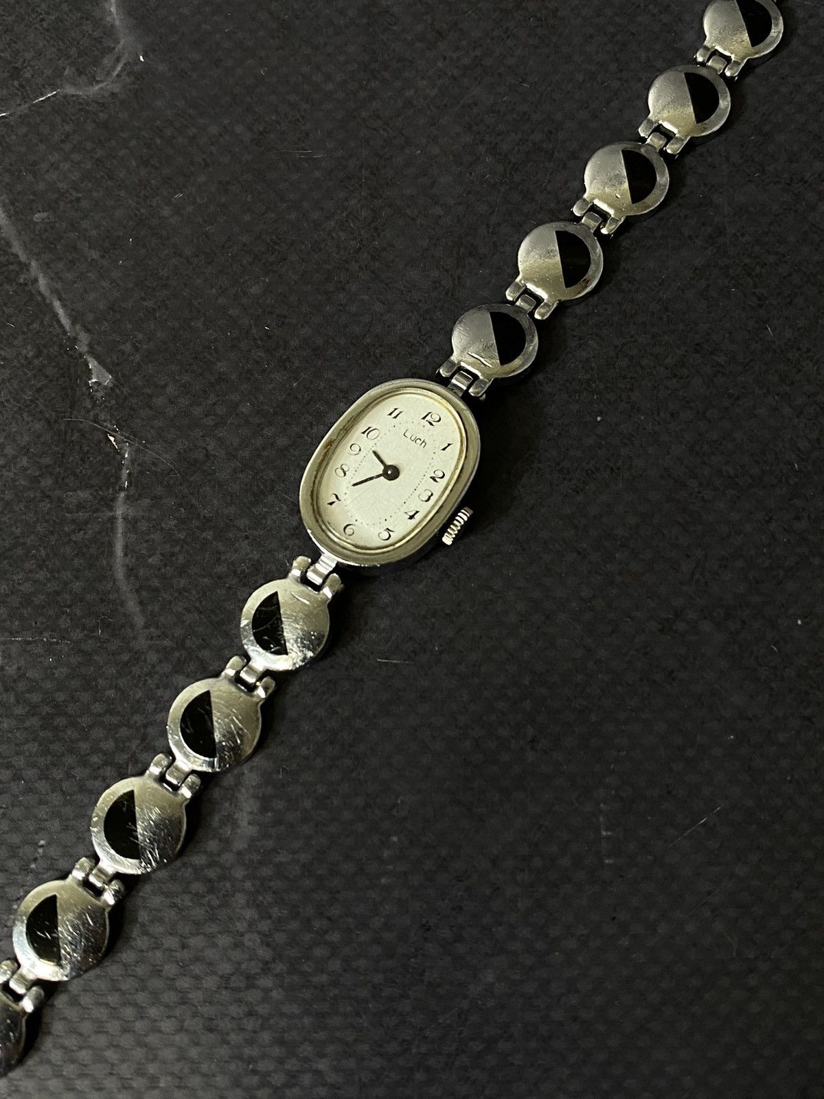 Japanese Brand Vintage Luch Watch USSR Women's Silver Bracelet Size ONE SIZE - 2 Thumbnail
