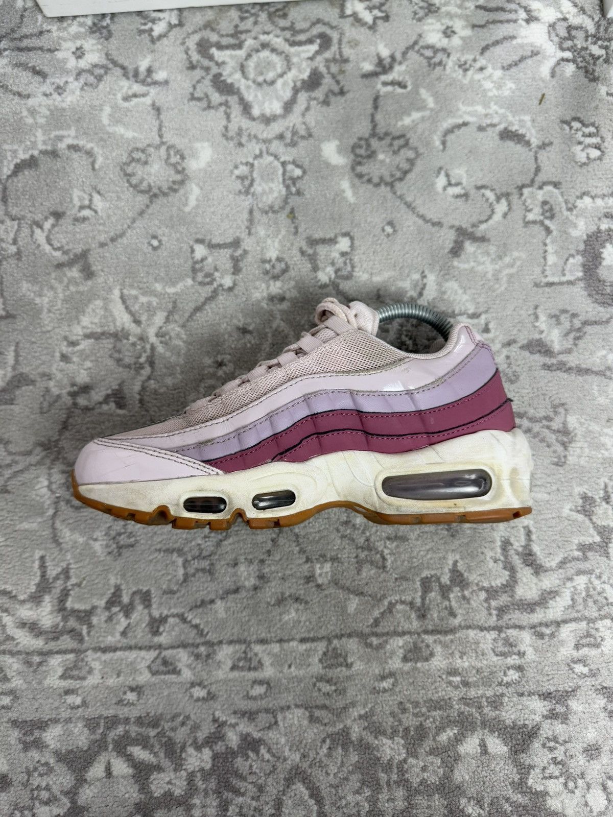 Nike × Vintage Nike Air max 95 barely rose hot punch pink US 6.5 gorpcore Size US 6.5 / IT 36.5 - 3 Thumbnail