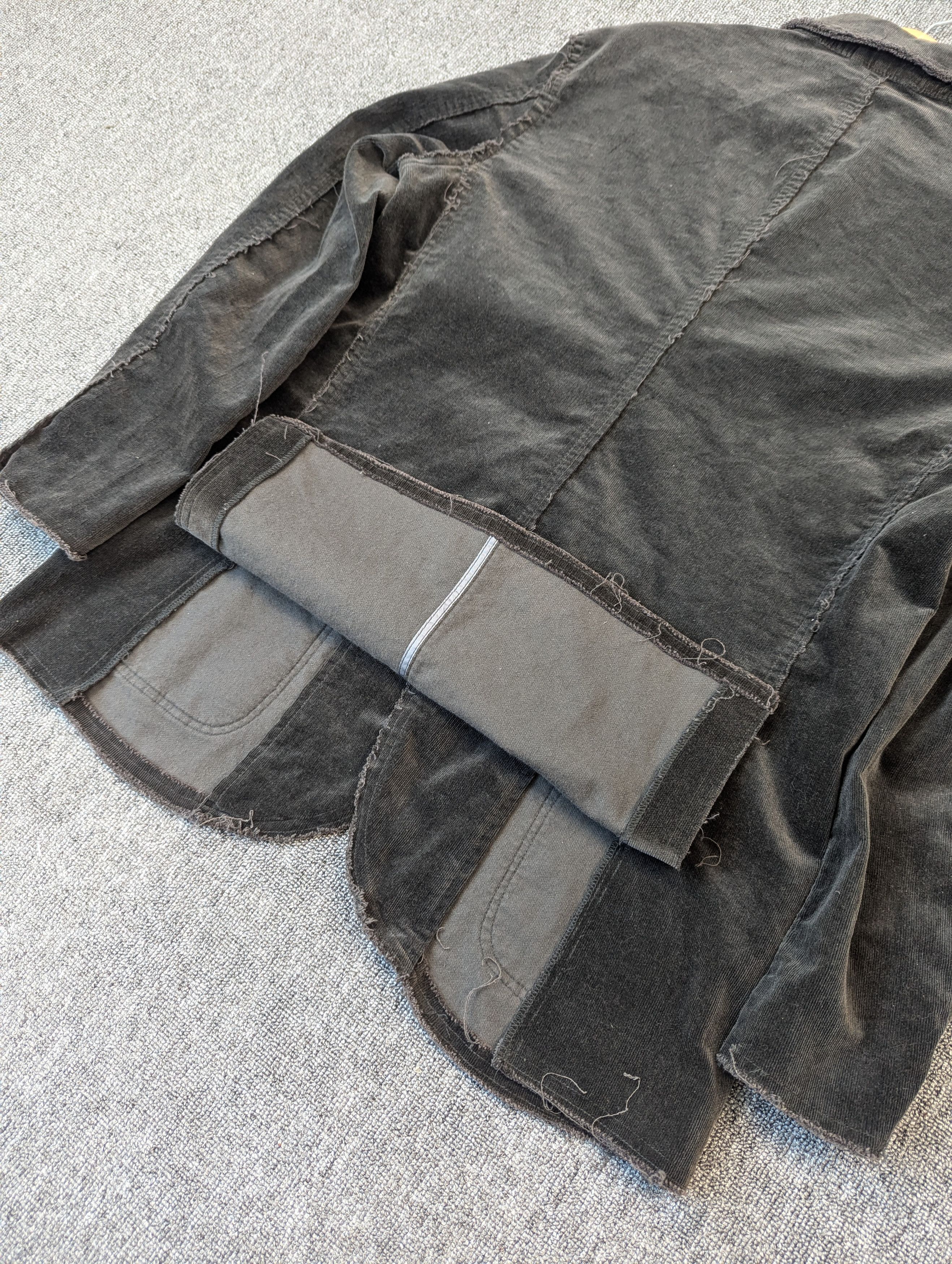 Modern Amusement Modern Amusement Distressed Style Velvet Corduroy Jacket Size US M / EU 48-50 / 2 - 11 Thumbnail