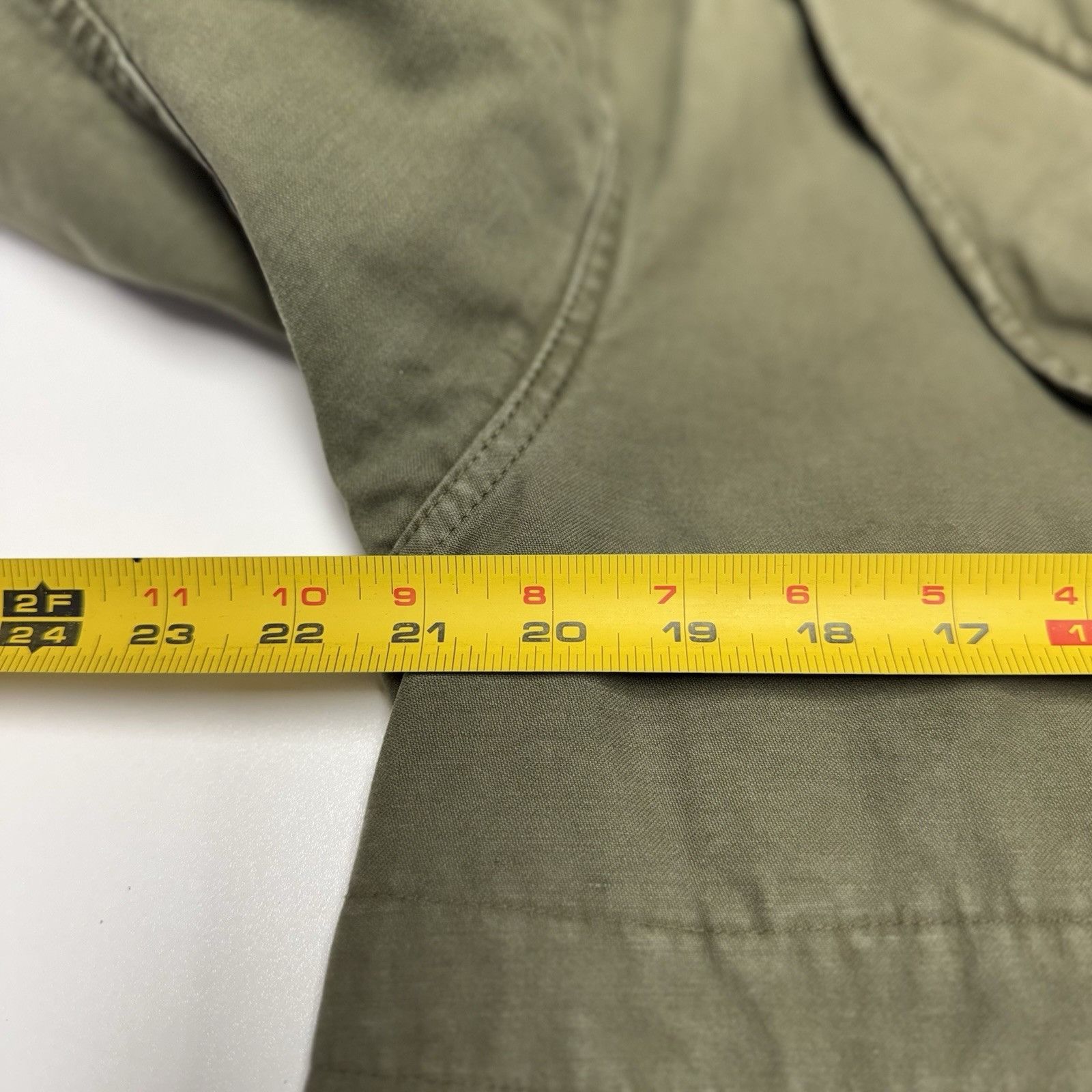 Vintage Vintage Military Slant Pocket Jacket Mens Large Green Seynte Size US L / EU 52-54 / 3 - 11 Thumbnail