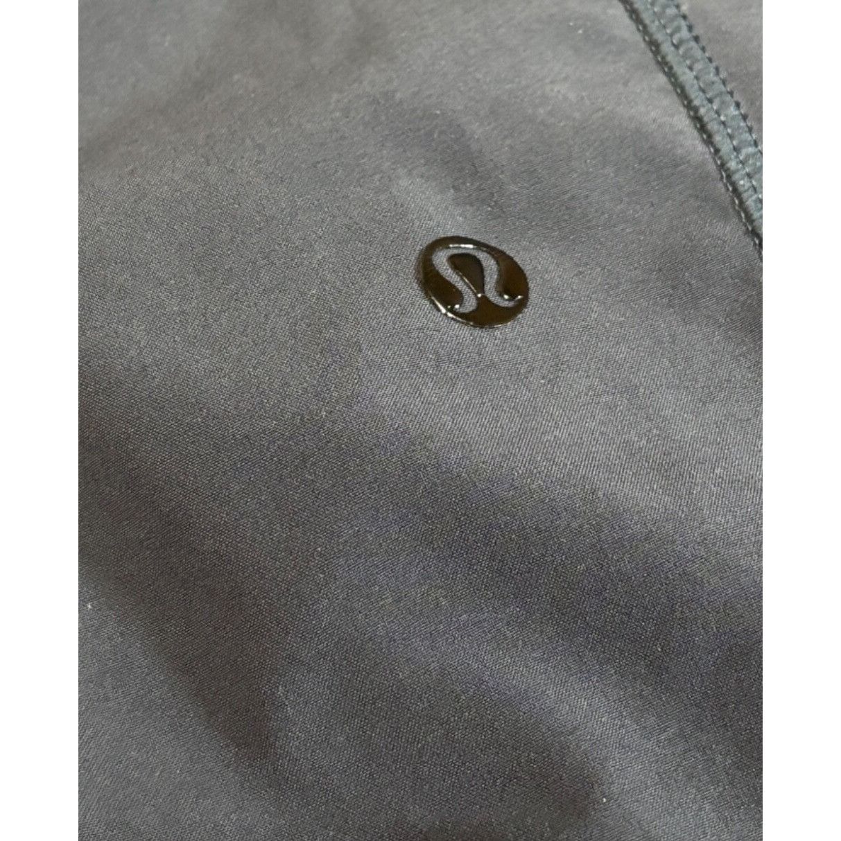 Lululemon 𝓛𝓾𝓵𝓾𝓵𝓮𝓶𝓸𝓷 Men's Black Athletic Shorts With Drawstri Size US 44 / EU 60 - 3 Thumbnail