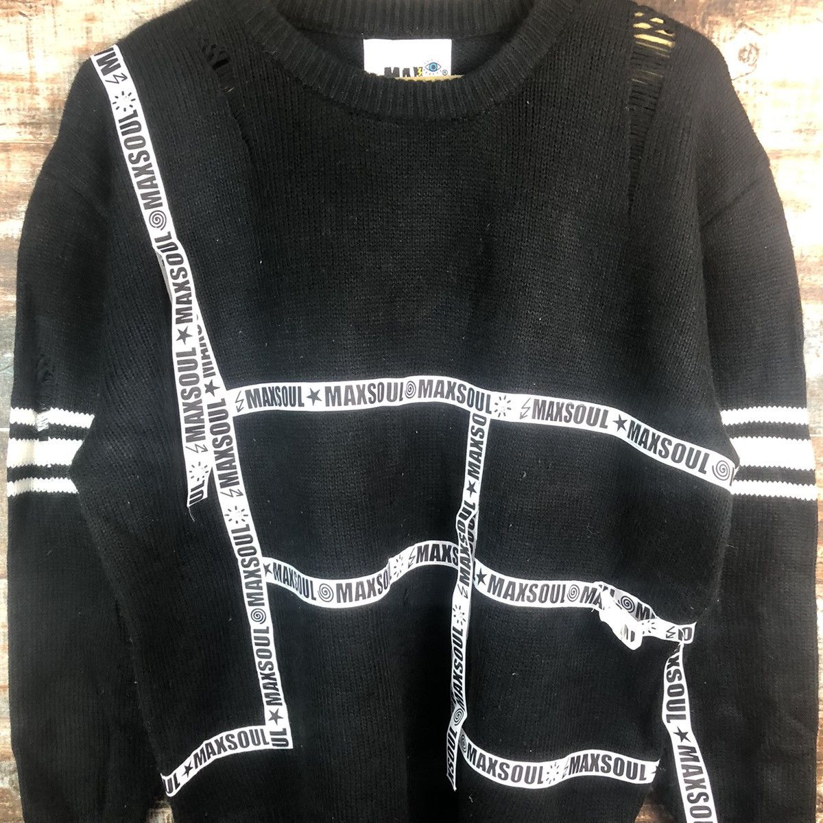 Japanese Brand Max Soul Black ripped distressed Knitwear #A2345 Size US L / EU 52-54 / 3 - 9 Thumbnail