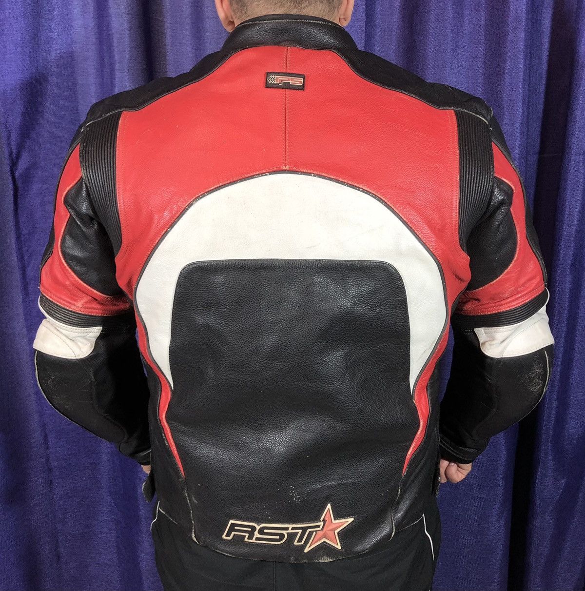 Dainese × Ferrari × Yamaha RST Motorcycle Leather Jacket Racing Size US L / EU 52-54 / 3 - 4 Thumbnail