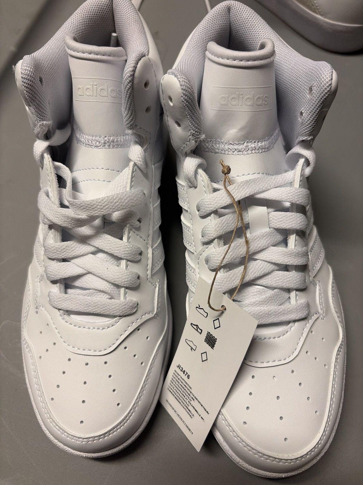 Adidas Adidas Hoops 4.0 Mid Sneaker | NWT | Sz 4M/5W Size US 5 / IT 35 - 1 Thumbnail