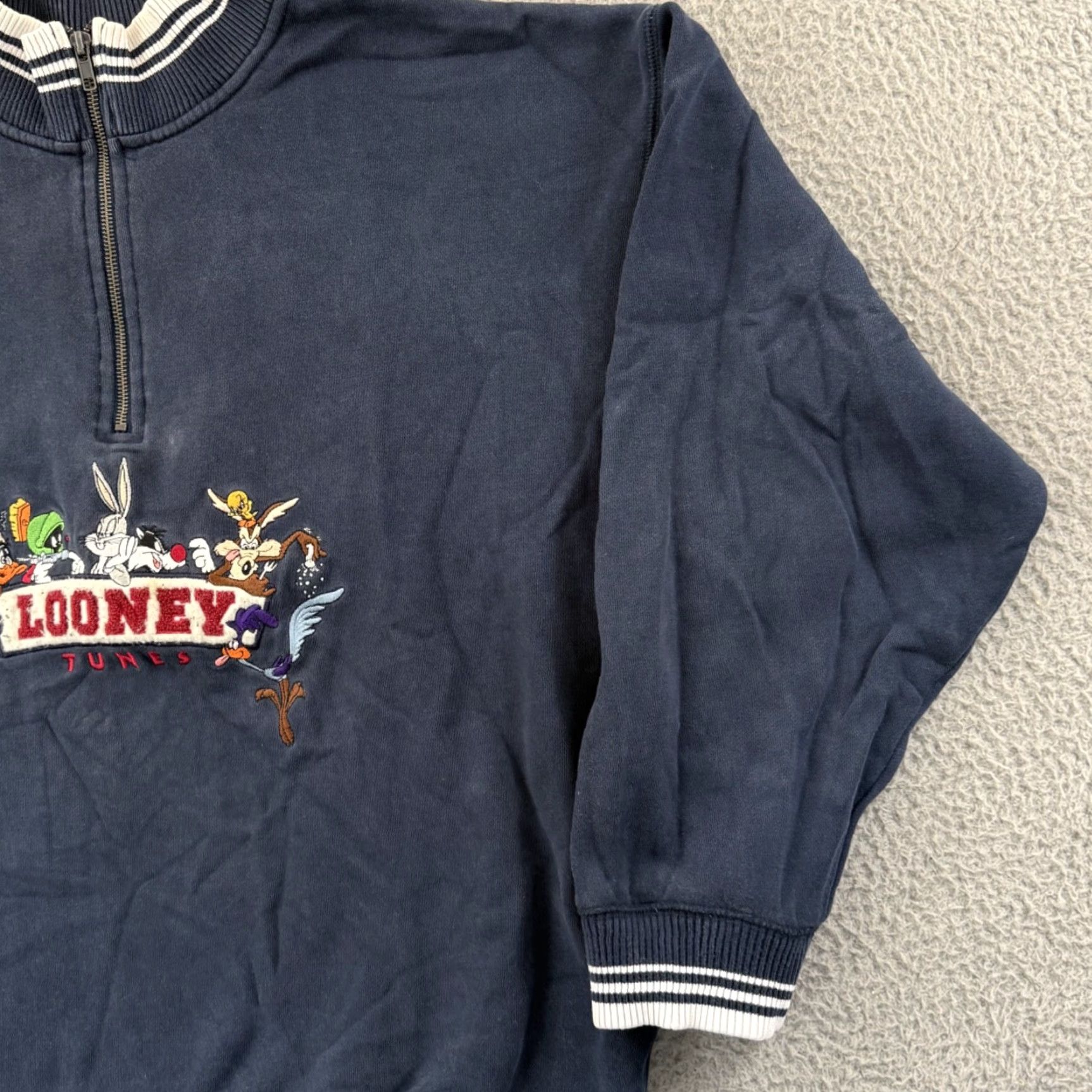 Vintage VINTAGE Warner Bros Sweatshirt Men's XL Blue 90s Embroidered Logo 1/2 Zip Size US XL / EU 56 / 4 - 5 Thumbnail