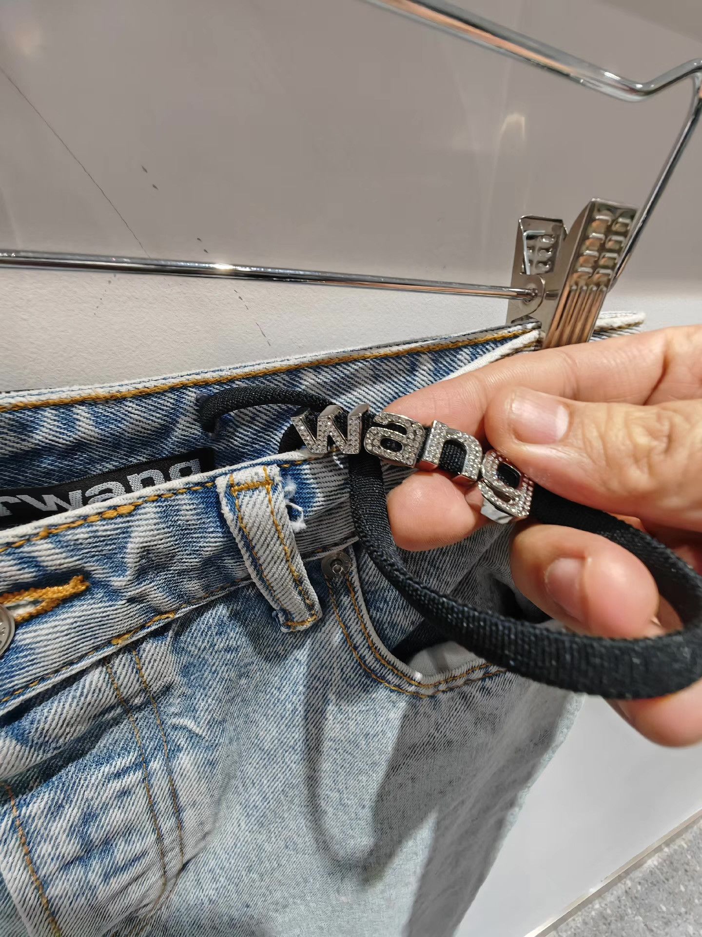 Alexander Wang Alexander Wang Rhinestone Logo Embellished Jeans。 Q15 Size US 34 / EU 50 - 3 Thumbnail
