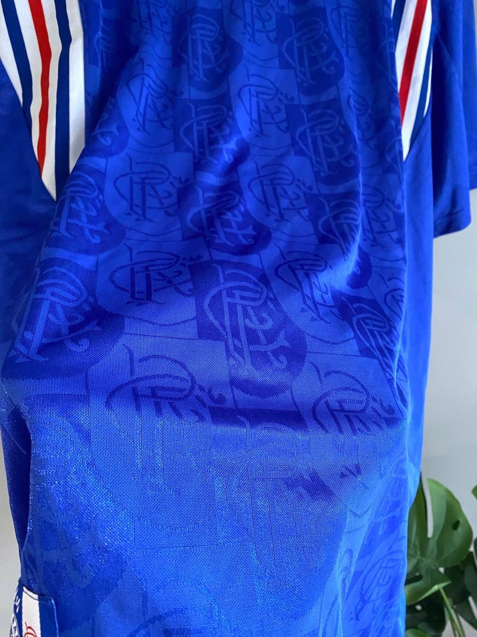 Other FC Glasgow Rangers 1996-97 Reprinted Retro Soccer Jersey XXL Size US XXL / EU 58 / 5 - 13 Thumbnail