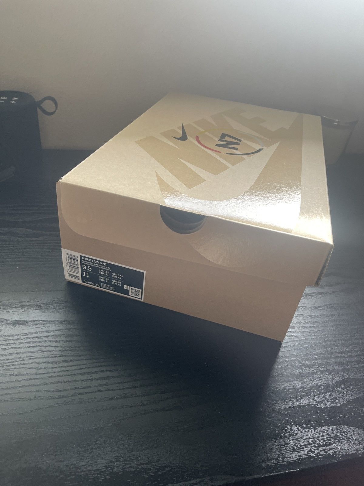 Nike Kyrie Low 5 N7 Size US 9.5 / EU 42-43 - 1 Thumbnail