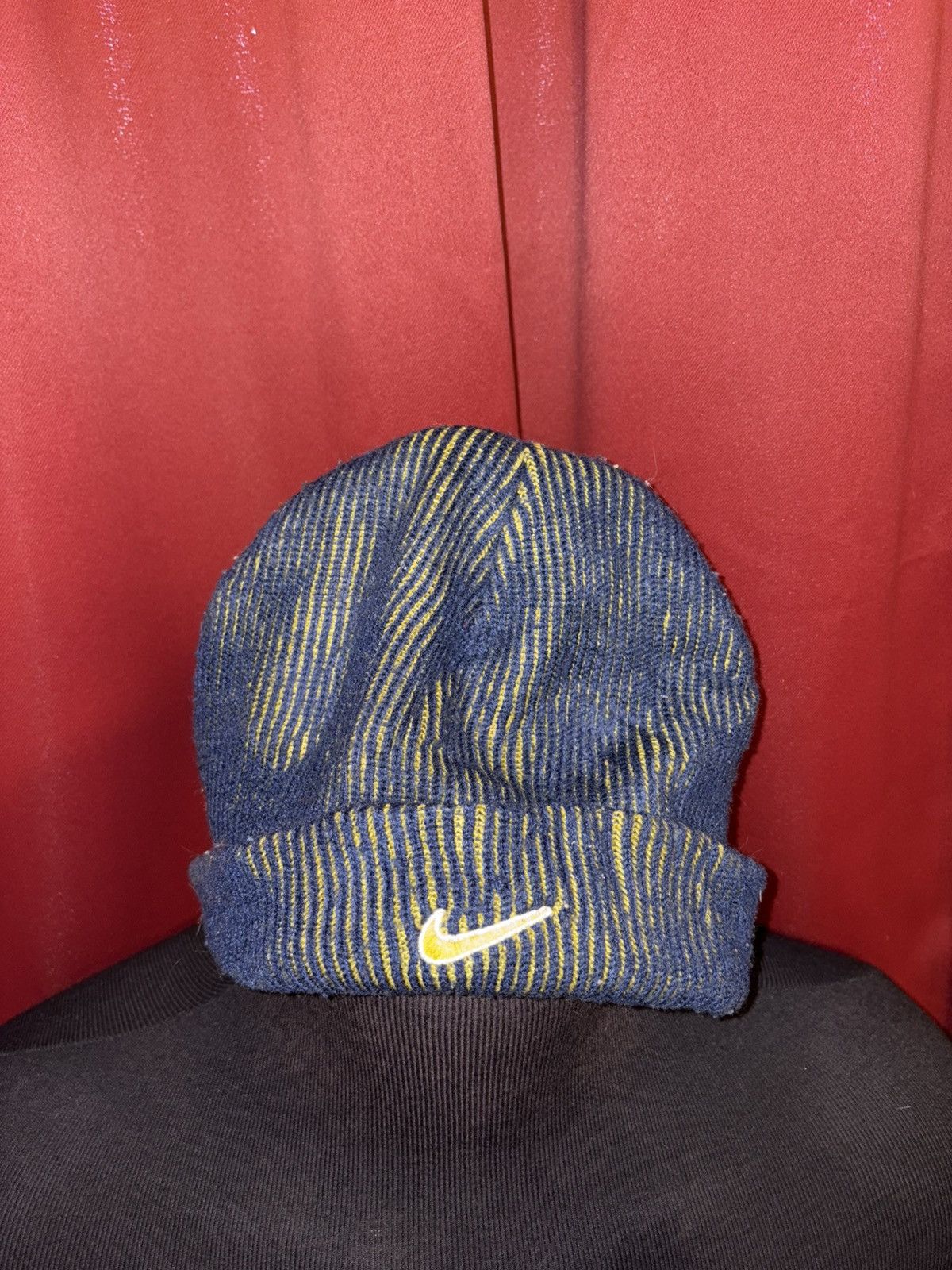 Nike Vintage Nike Beanie Yellow Navy 90’s Winter Hat Grail Size ONE SIZE - 1 Thumbnail