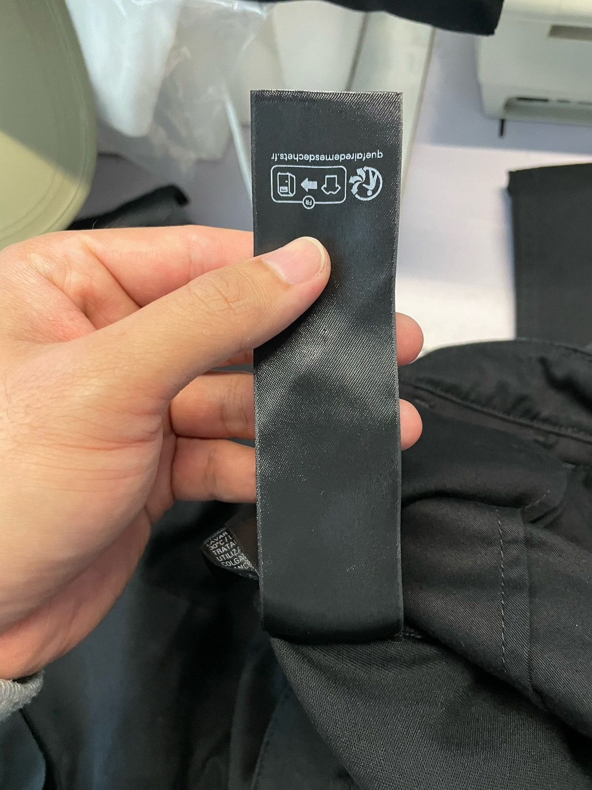 Balenciaga Balenciaga SS25 Cargo Pants Size US 30 / EU 46 - 20 Thumbnail