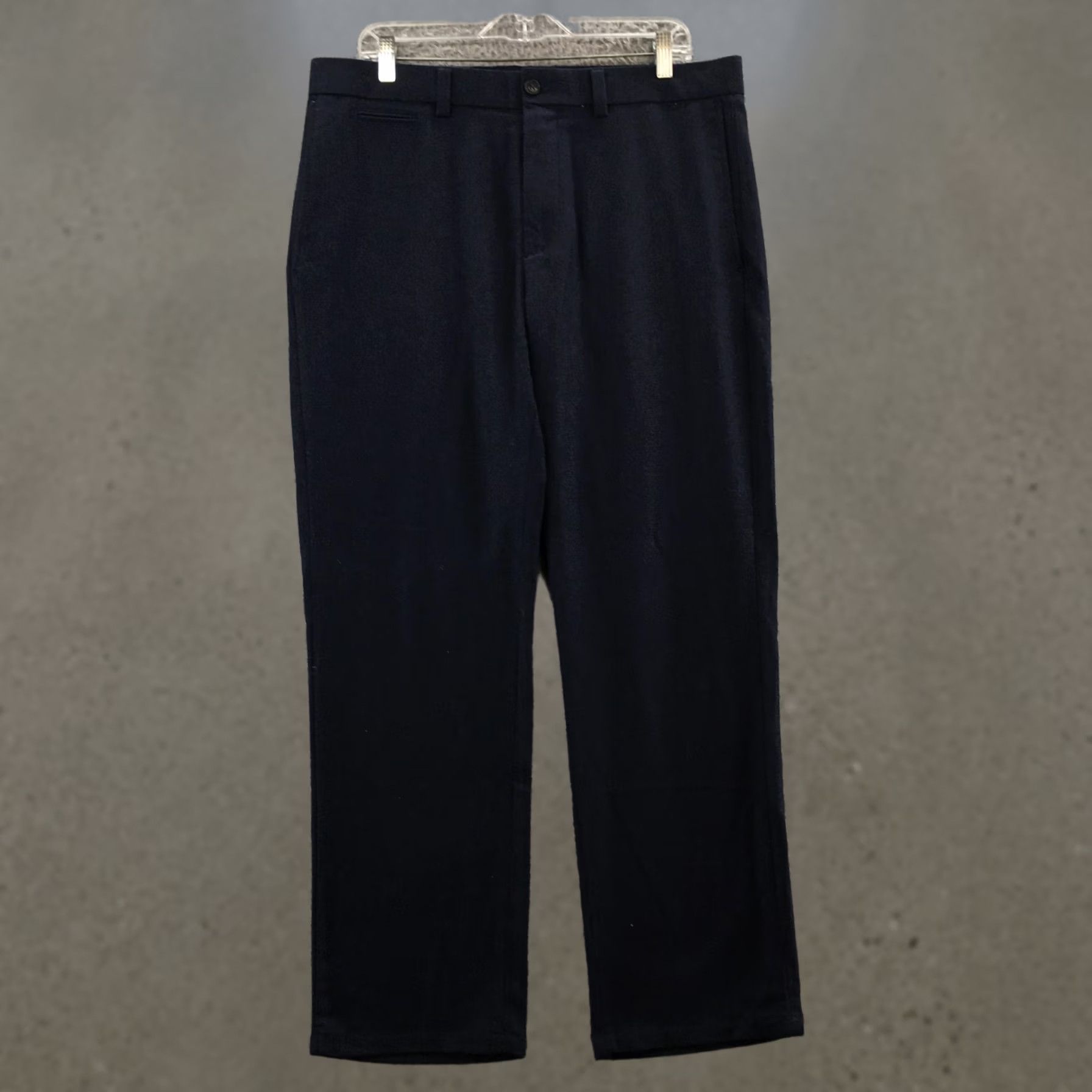 Banana Republic Banana Republic Aiden Fit Chino Pants Mens 35x30 Blue Mid Rise Slim? Regular? Size US 35 - 1 Thumbnail