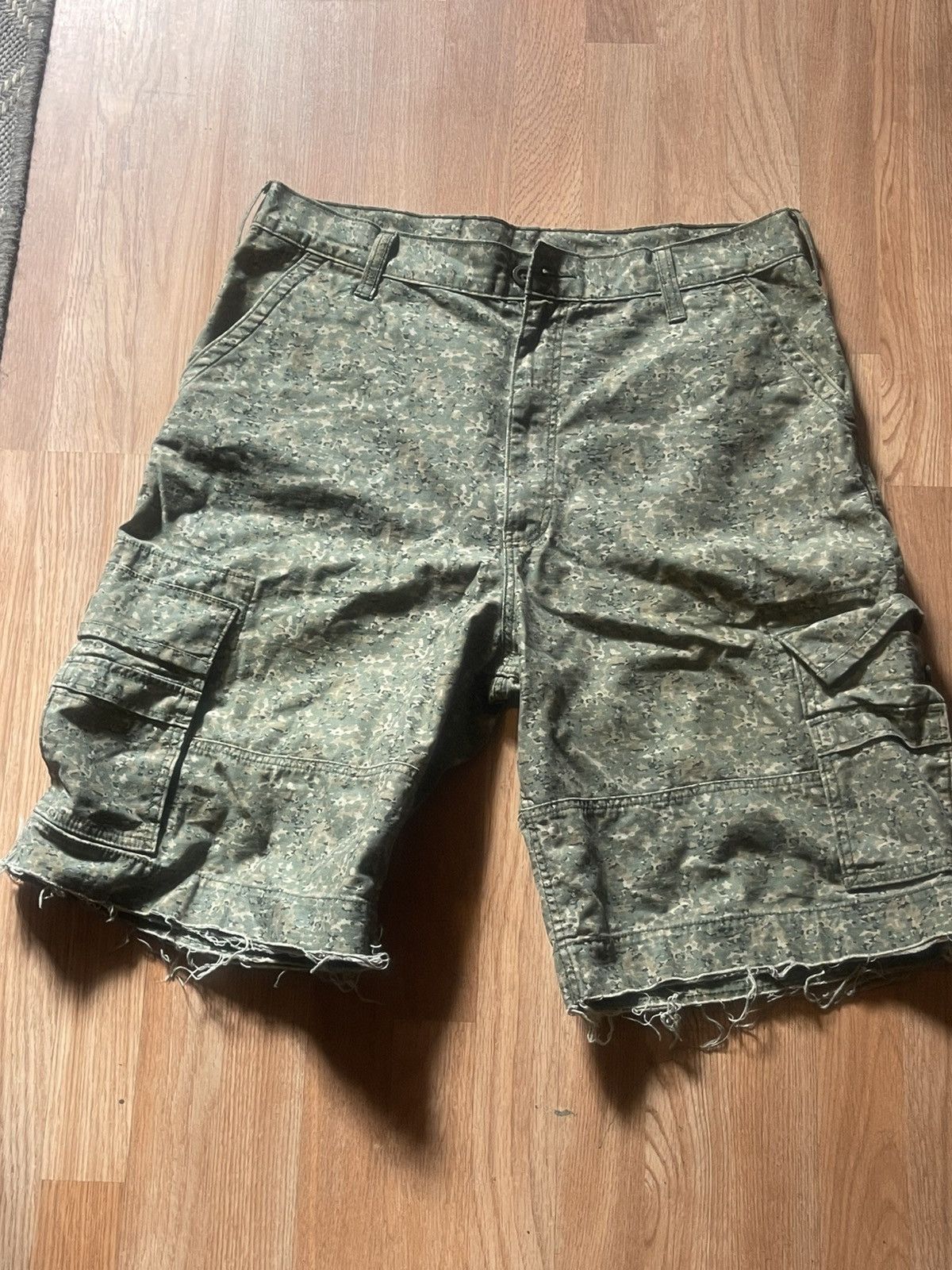 Levi's Levi’s Camo Cargos Size US 38 / EU 54 - 1 Thumbnail