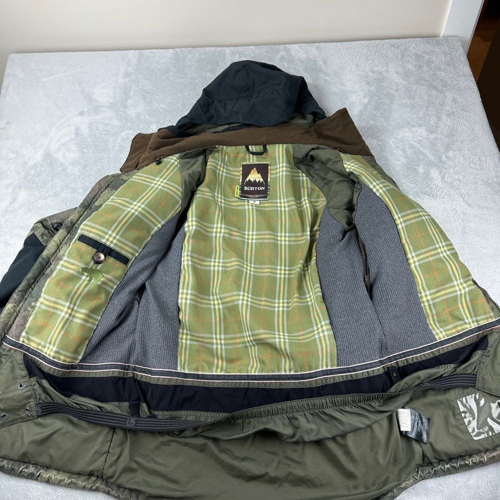 Burton Burton Snowboard Camo Jacket Men’s Size M Size US M / EU 48-50 / 2 - 3 Thumbnail