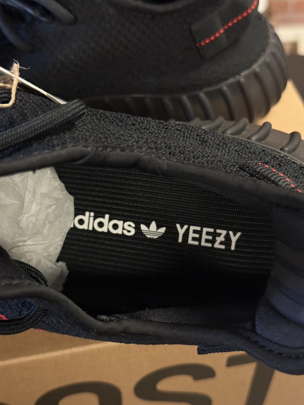 Adidas × Yeezy Yeezy 350 Bread Size 9.5 Brand New (CP9652) Size US 9.5 / EU 42-43 - 12 Thumbnail