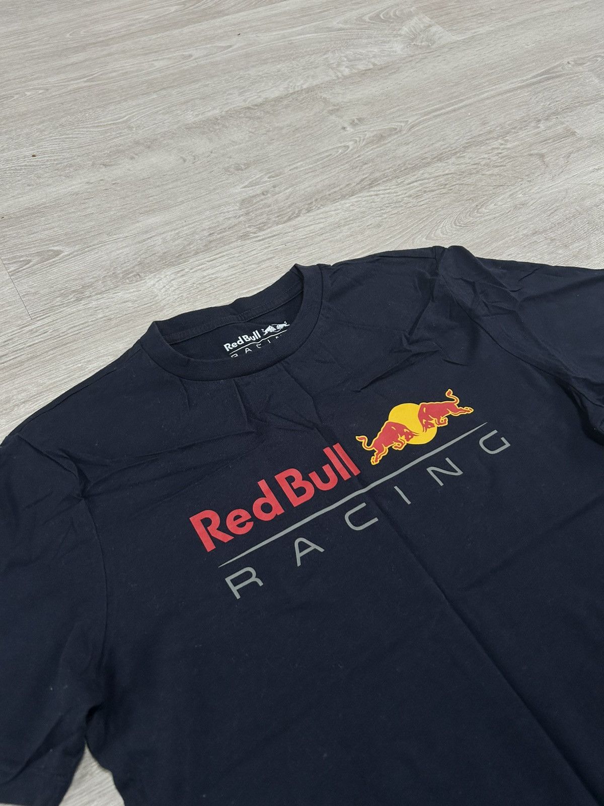 Formula 1 Red Bull racing T-shirt big logo Formula 1 size M Size US M / EU 48-50 / 2 - 2 Thumbnail