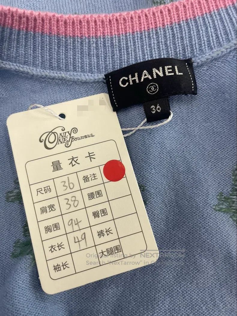 Chanel Chanel Beautiful rhinestone buttoned floral pearl short-sl Size XXS / US 00 / IT 34 - 4 Thumbnail