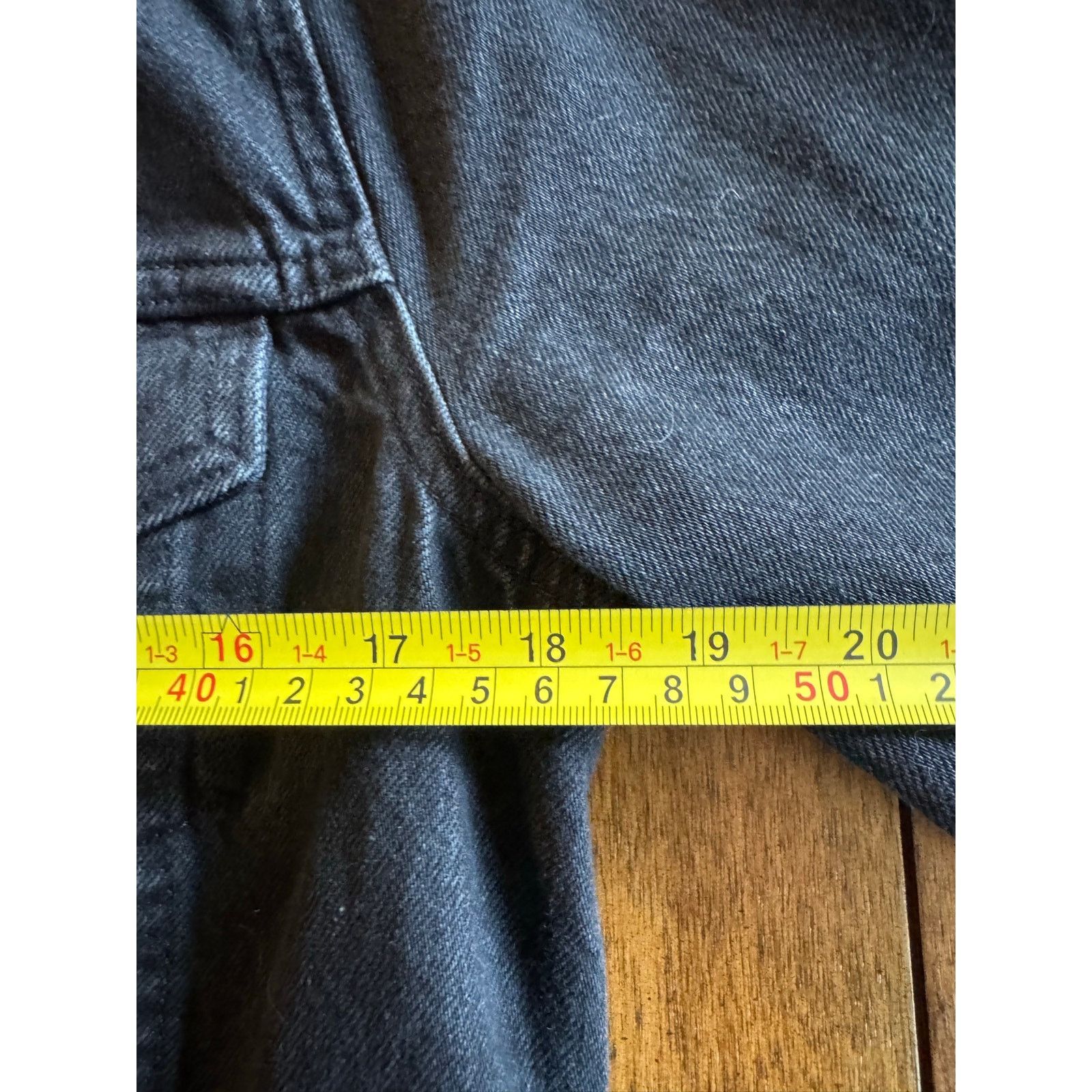 Levi's Levi’s Altered Trucker Black Cropped Denim Jacket Small Size S / US 4 / IT 40 - 7 Thumbnail