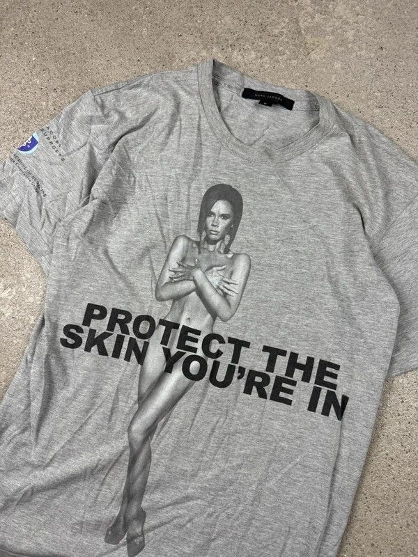 Marc Jacobs “Protect The Skin You're In” Victoria Beckham.